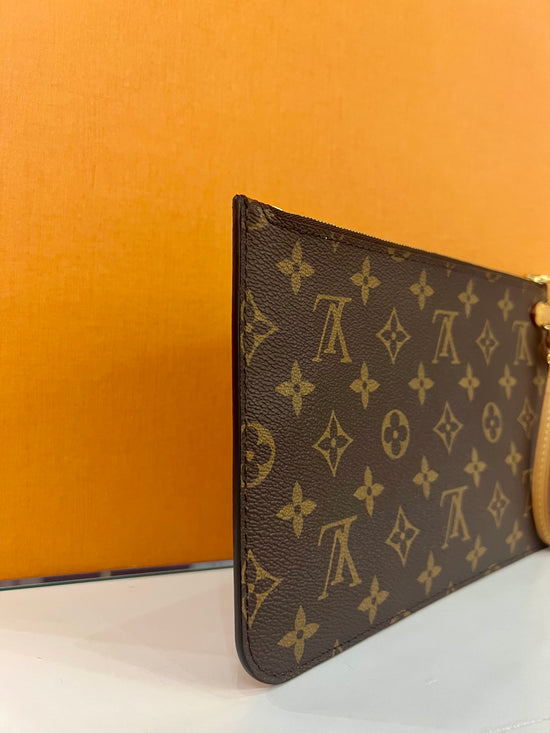 Wristlet Monogram