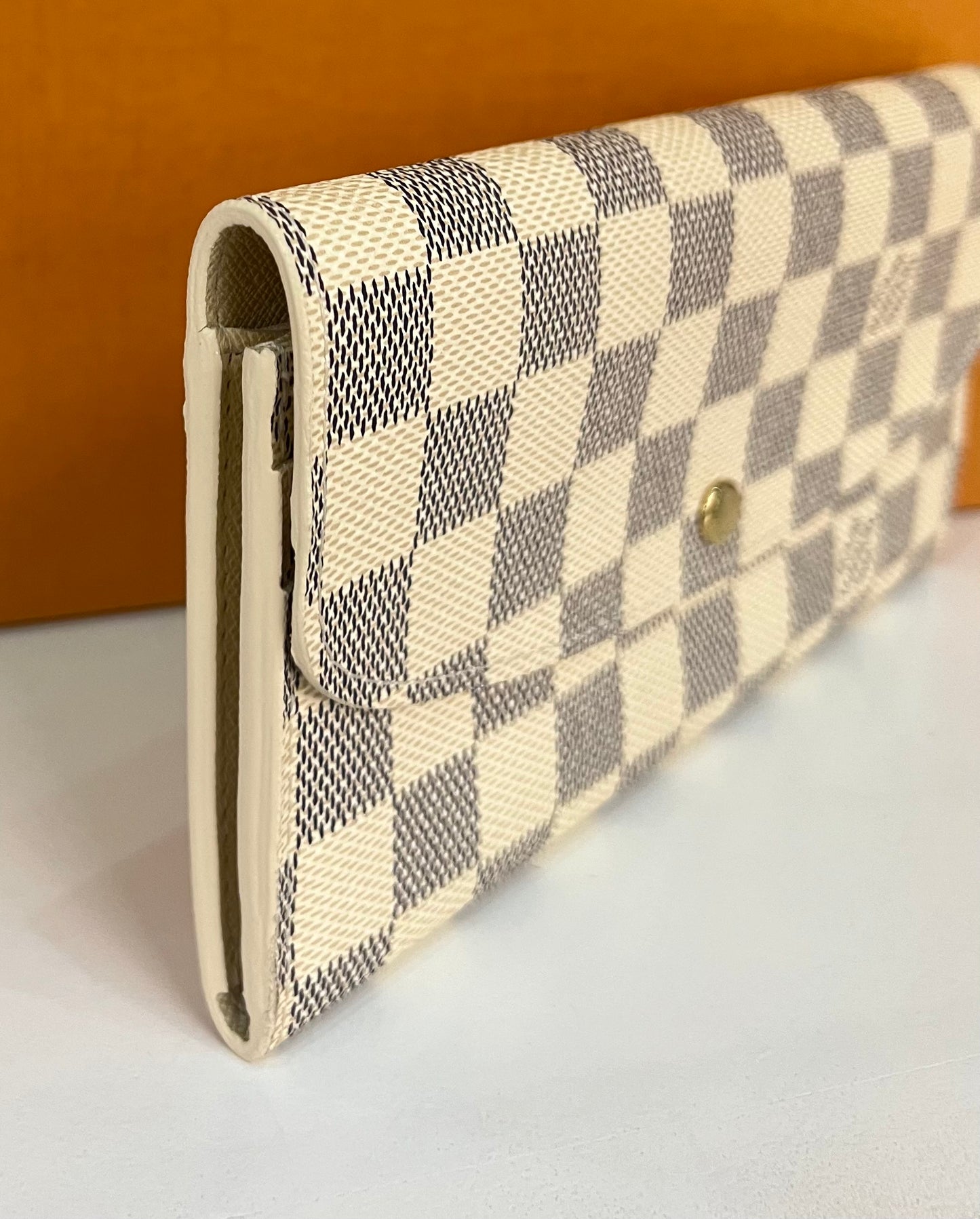 Sarah Wallet Azur