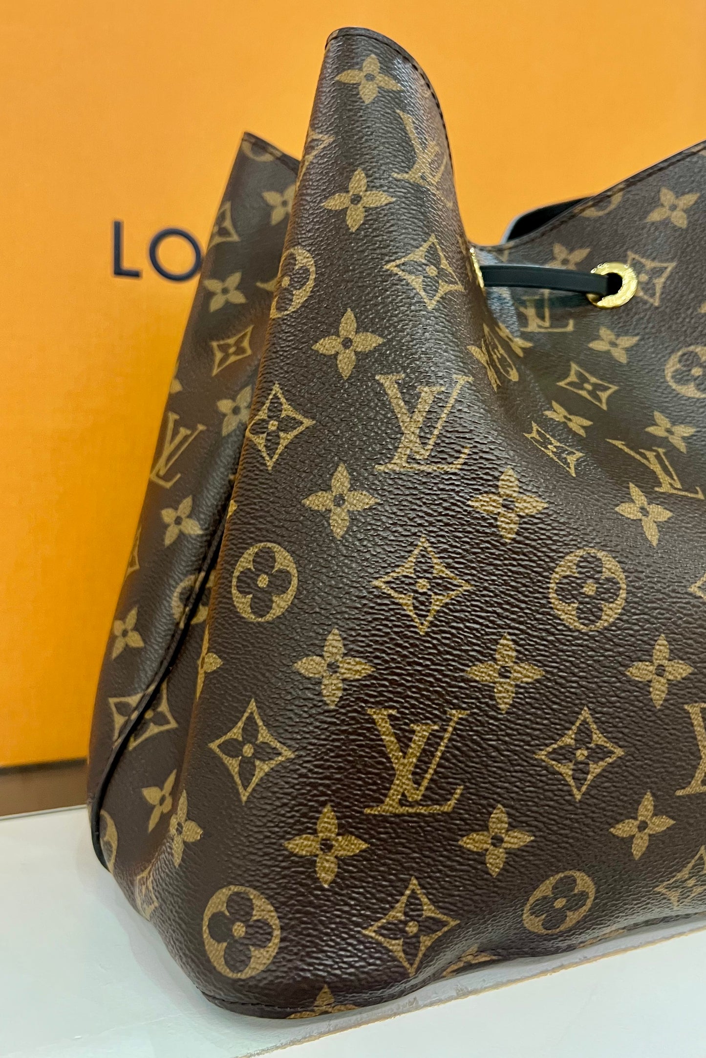 Neo Noe Black/Monogram