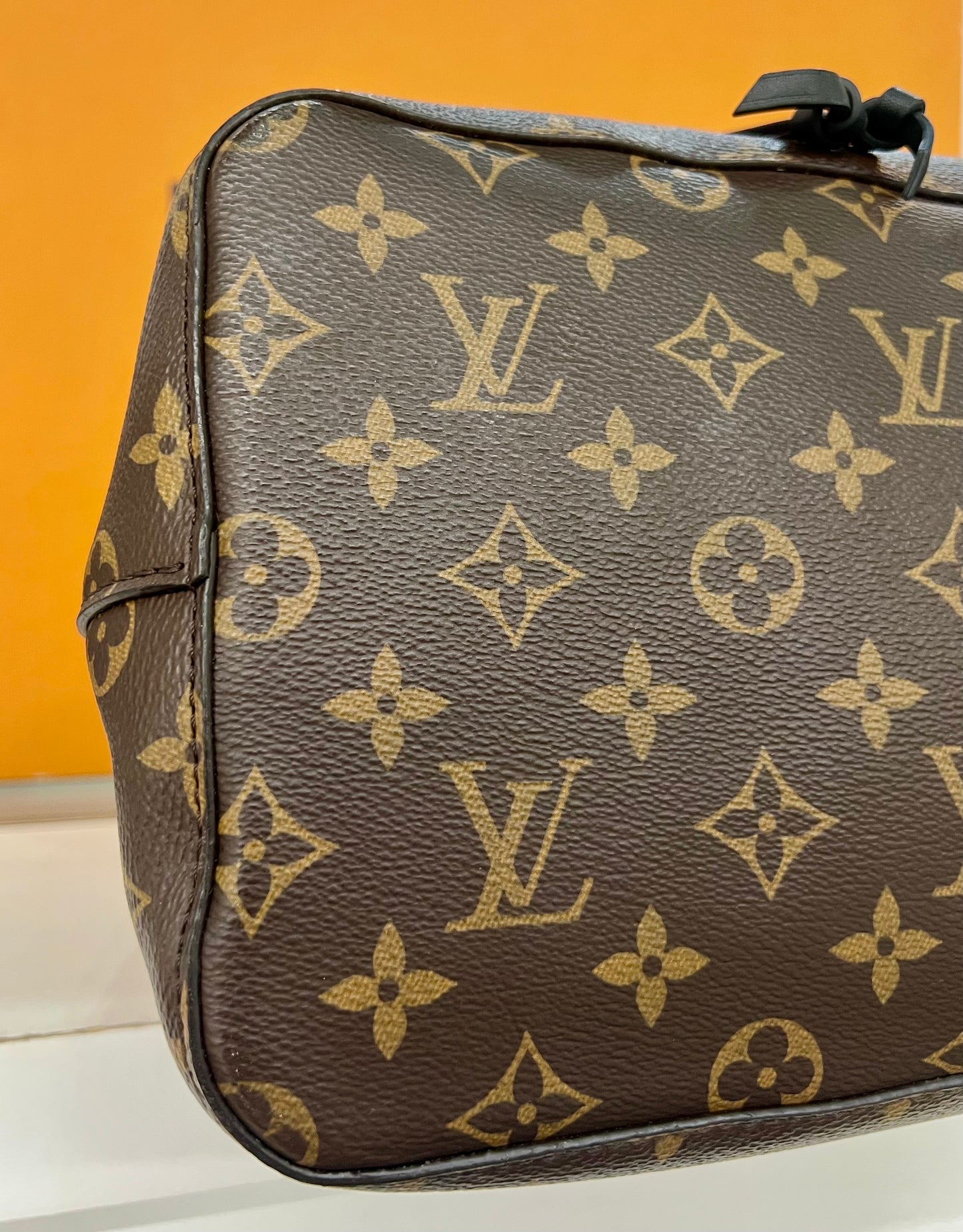 Neo Noe Black/Monogram