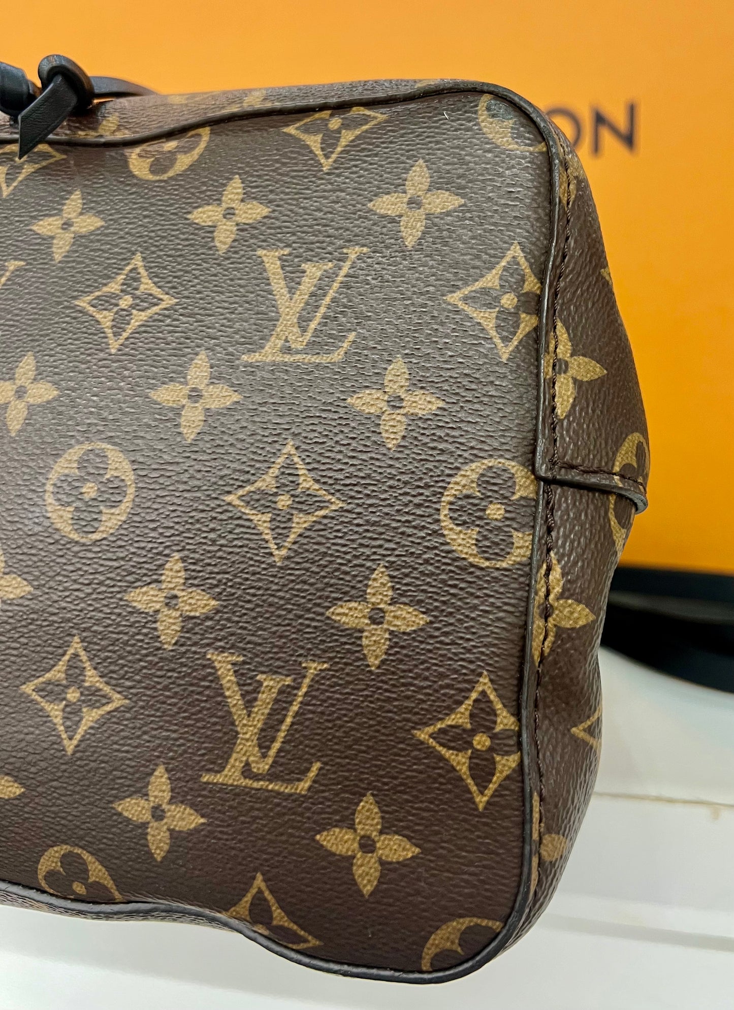 Neo Noe Black/Monogram