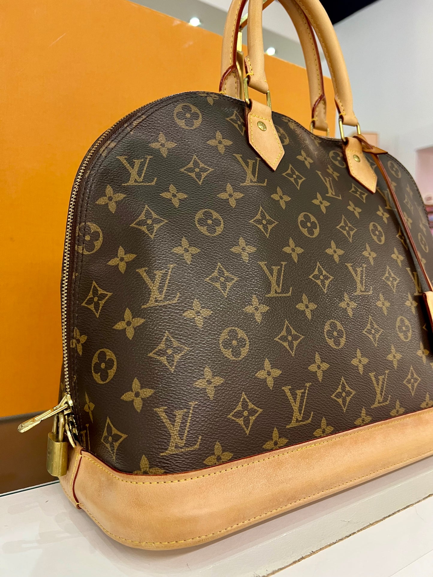 Alma GM Monogram