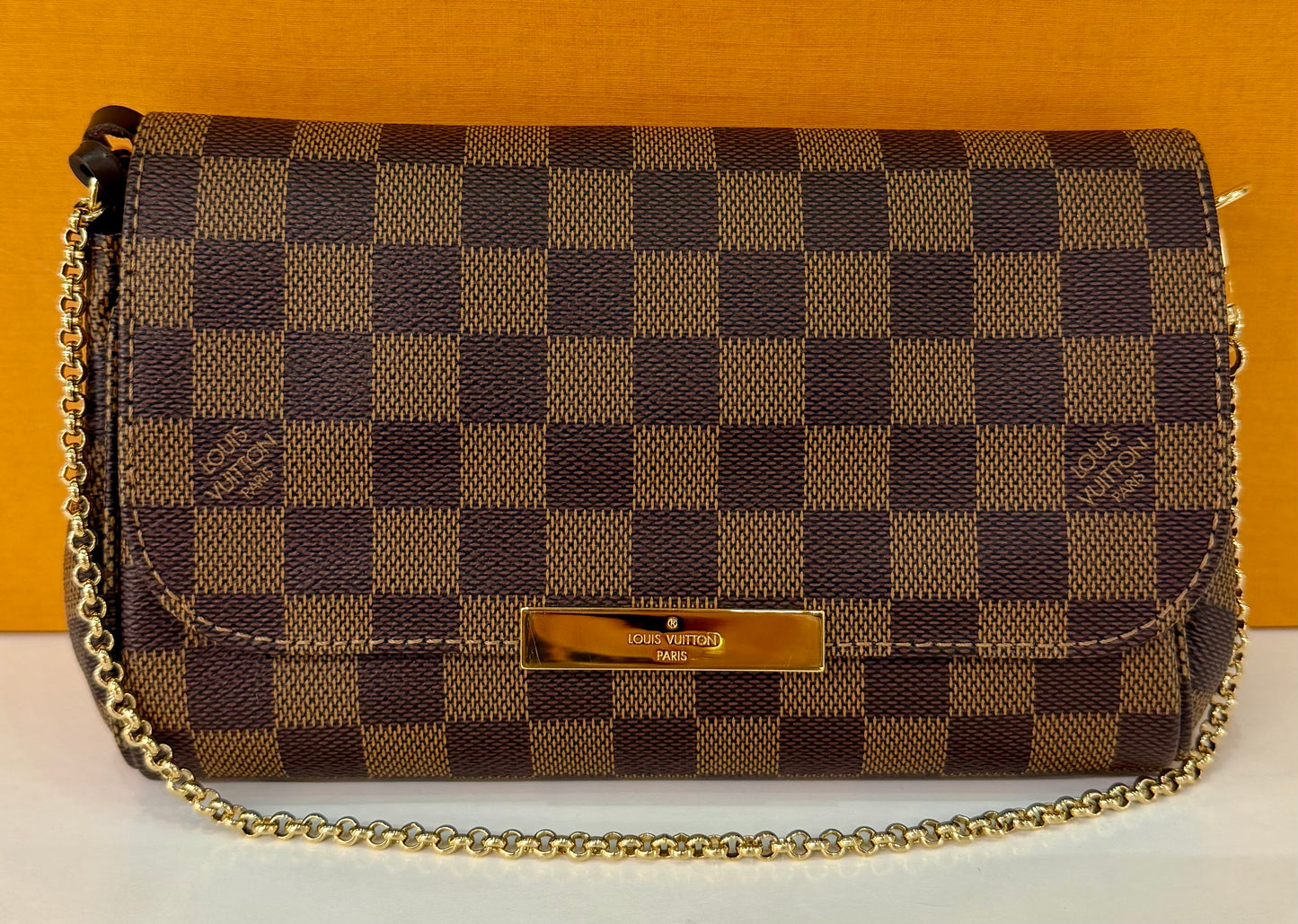 Favorite PM Damier Ebene