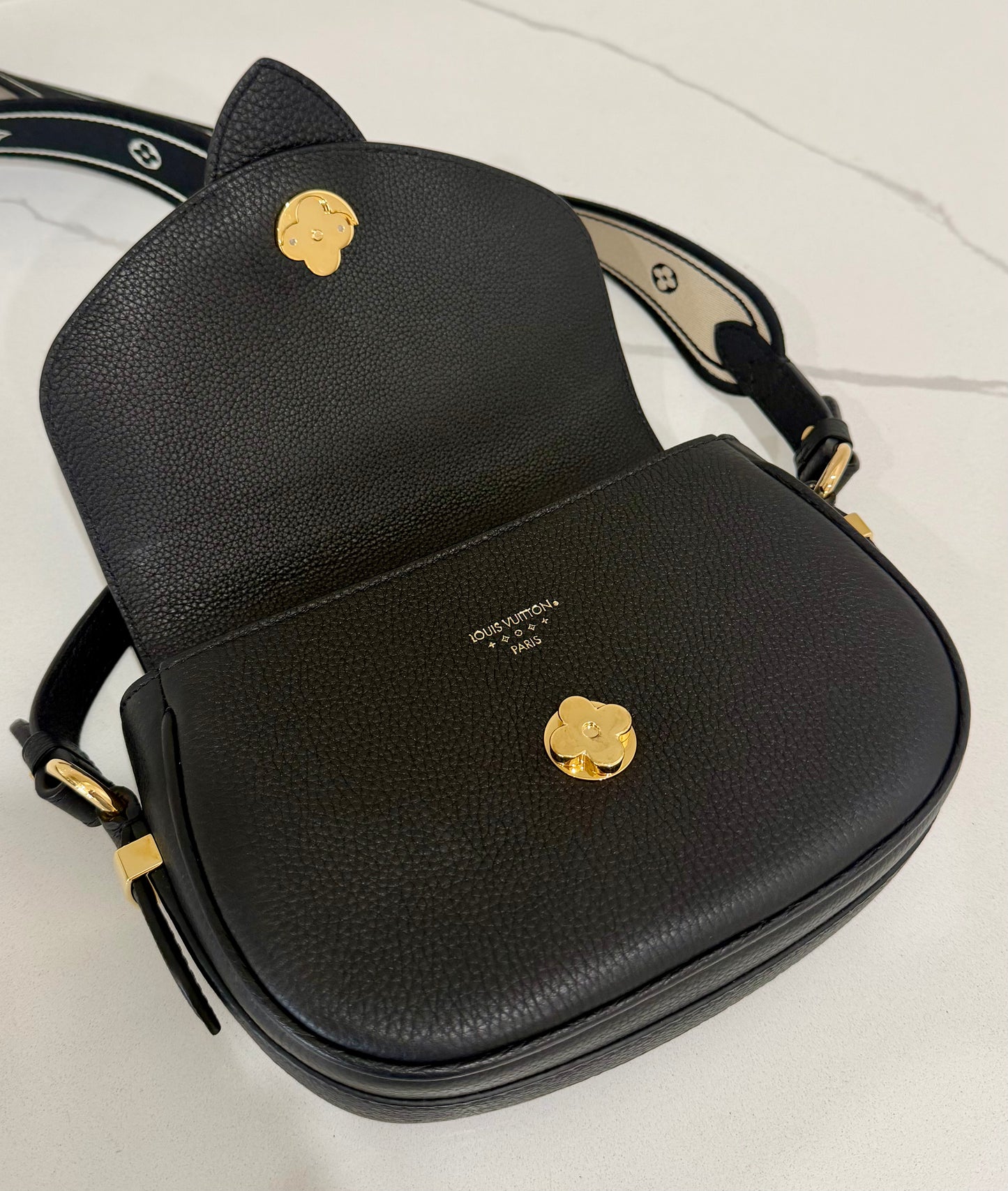 LV Pont 9