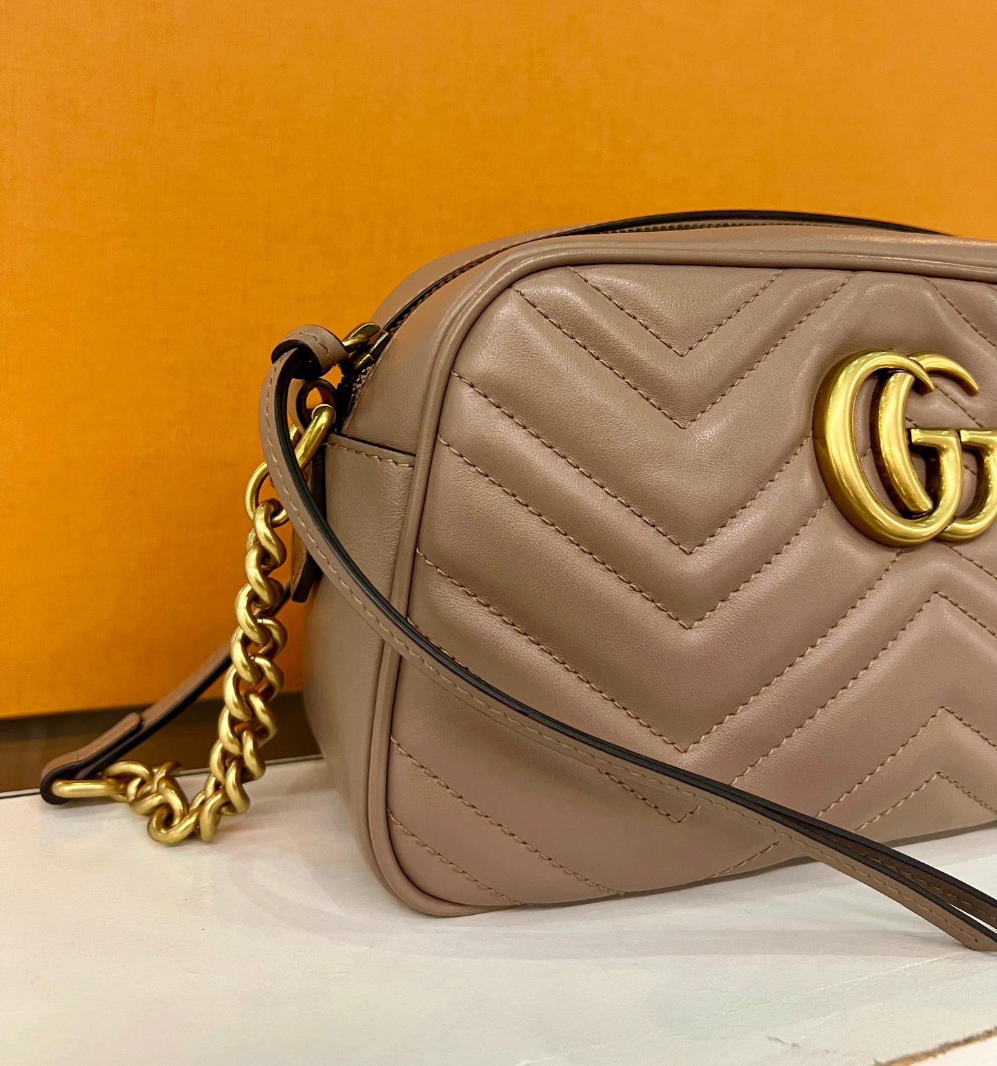 Gucci Camera Bag Nude Small