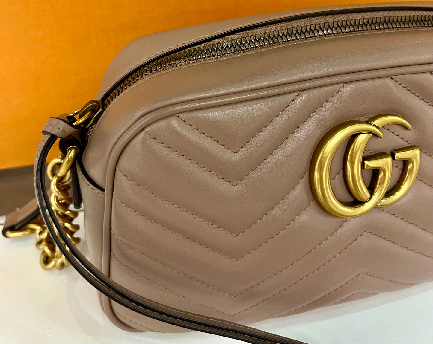 Gucci Camera Bag Nude Small