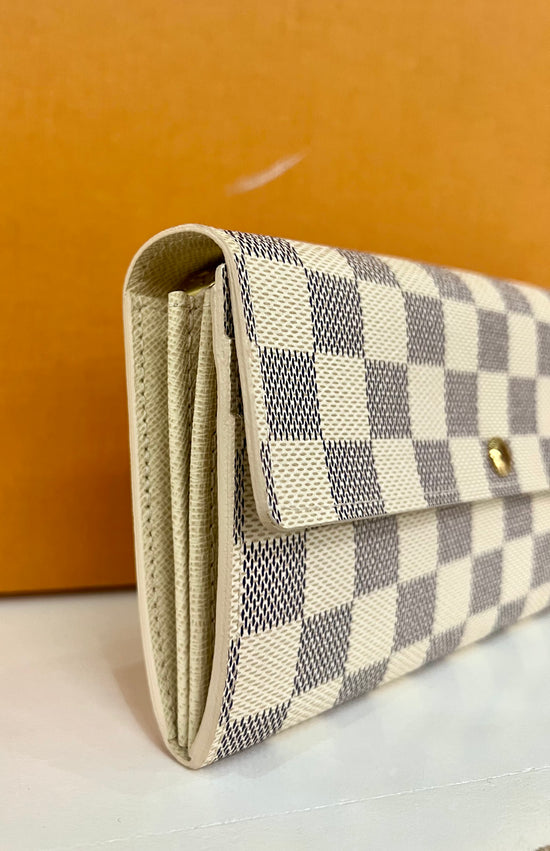 Sarah Wallet Azur
