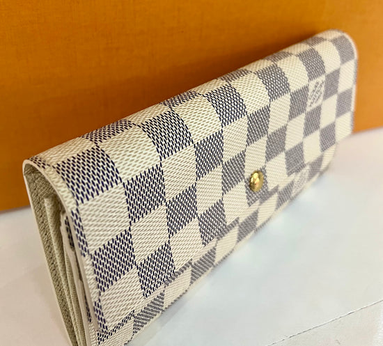 Sarah Wallet Azur