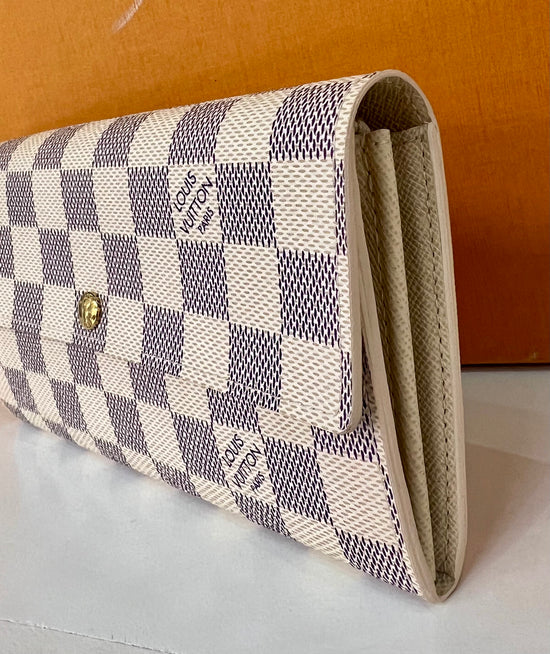 Sarah Wallet Azur