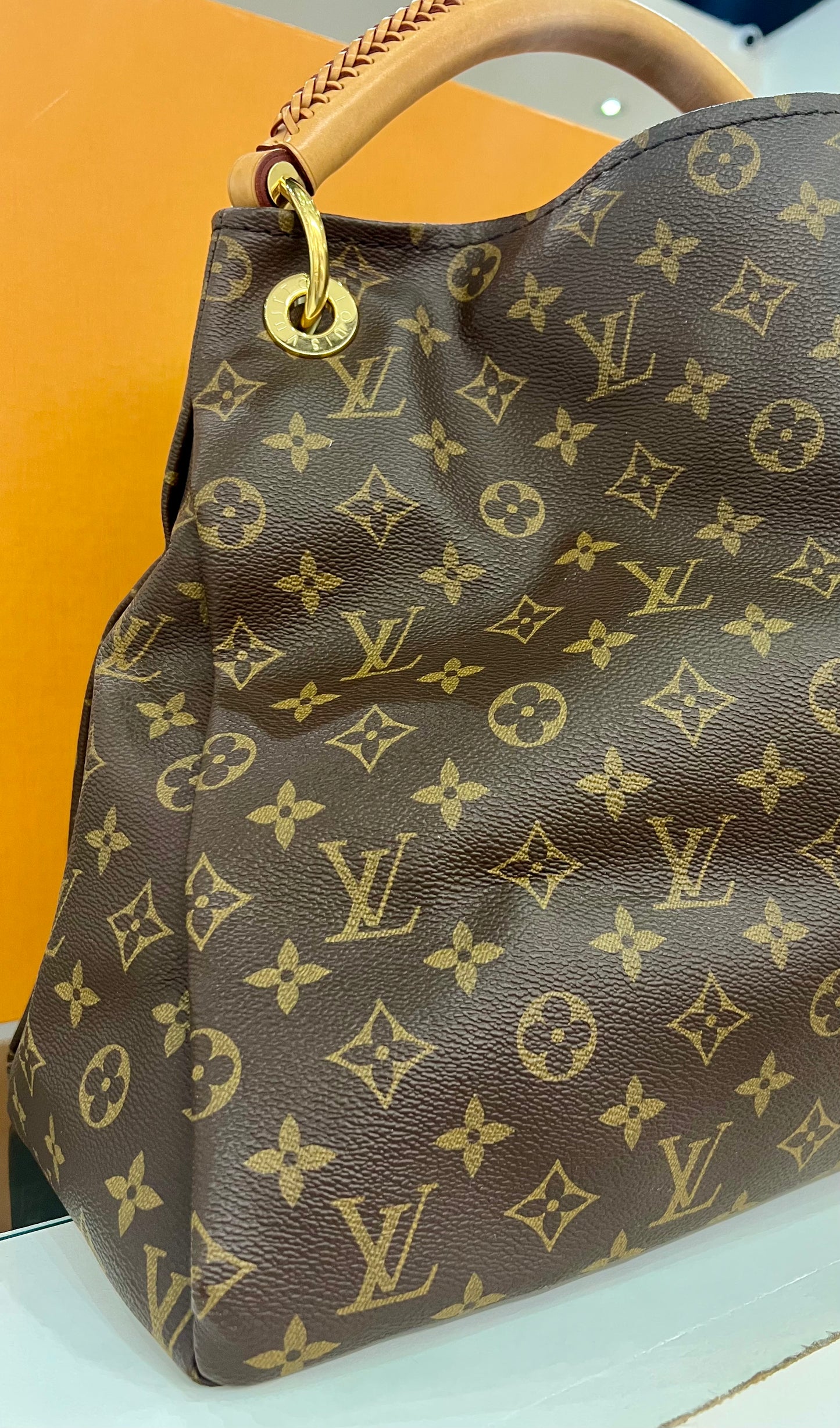 Artsy MM Monogram
