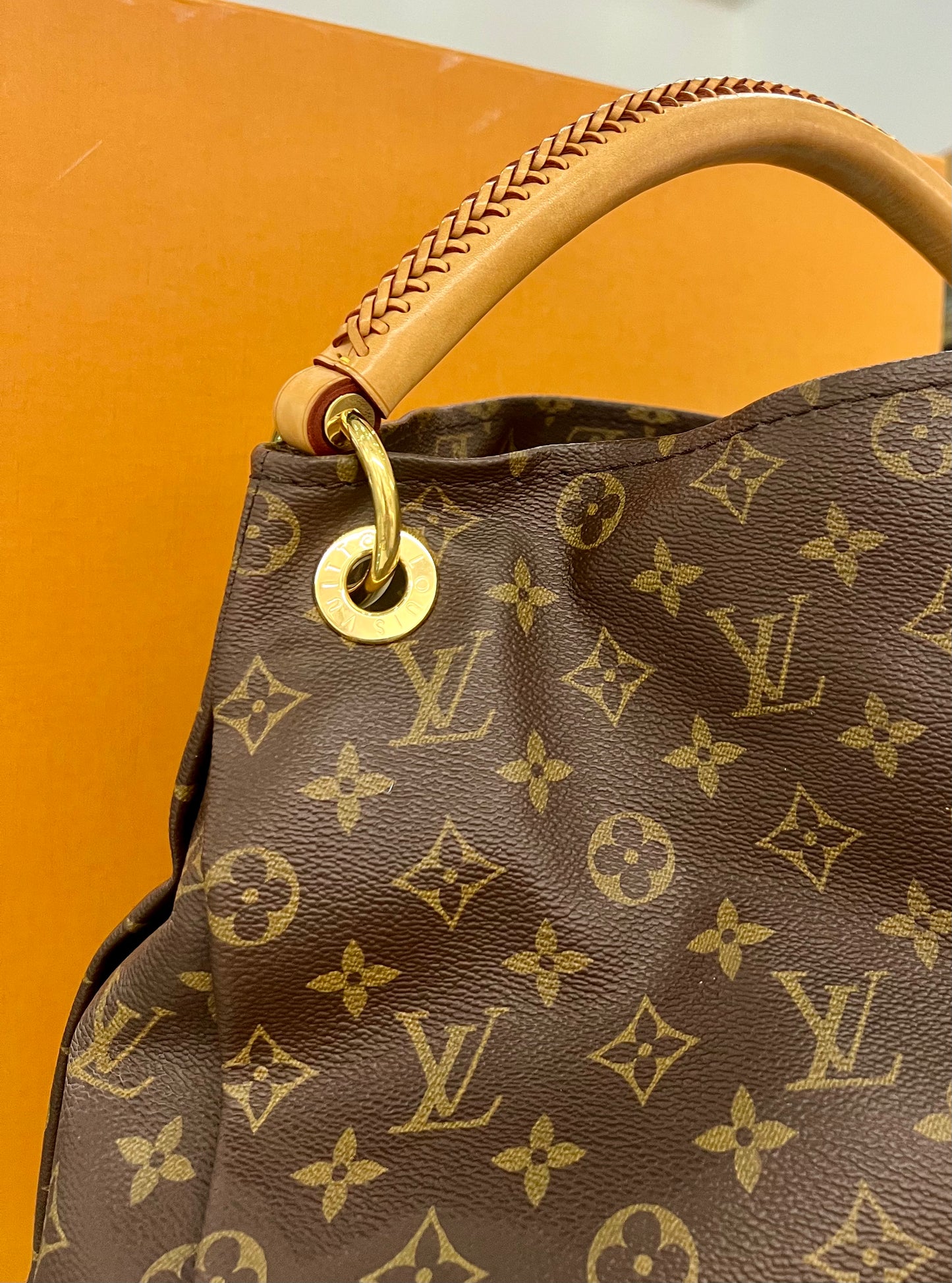 Artsy MM Monogram