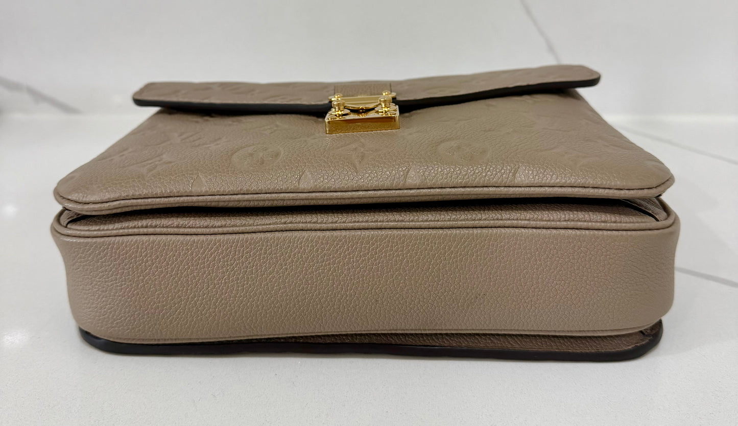Metis Pochette Turtledove