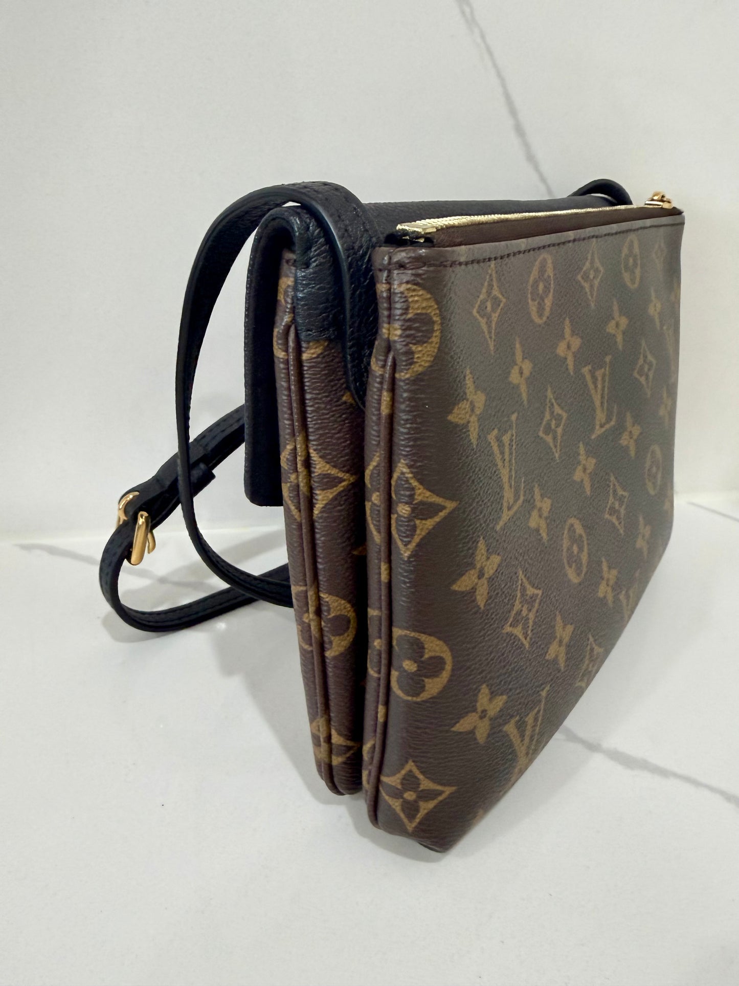 Twice Crossbody
