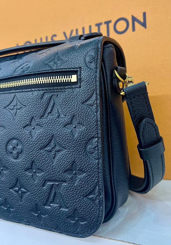 Metis Pochette Black Empreinte