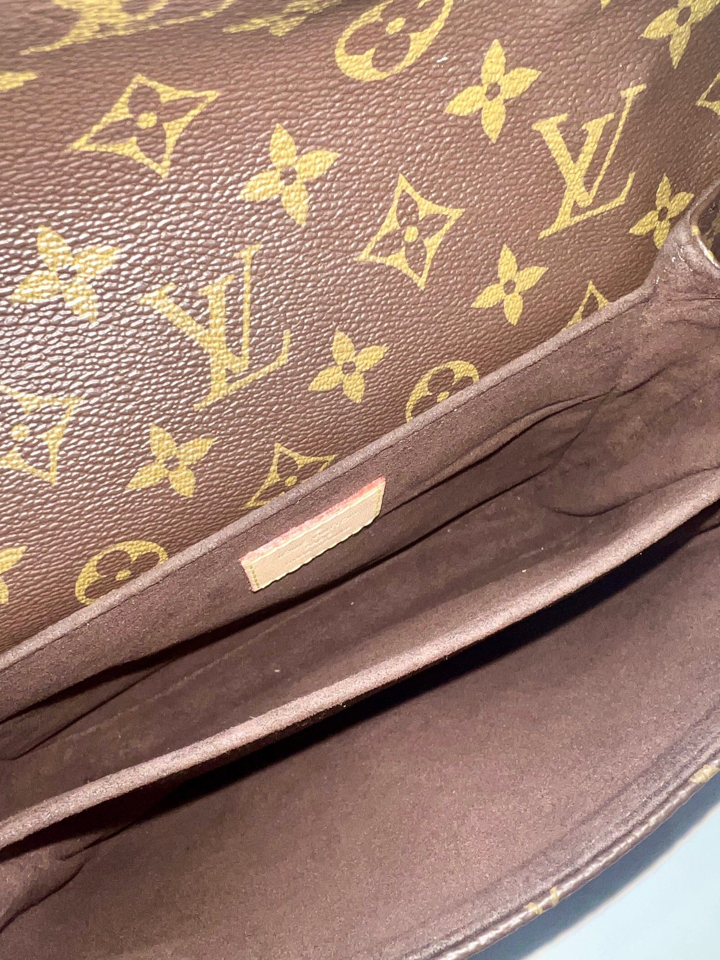 Metis Pochette Monogram