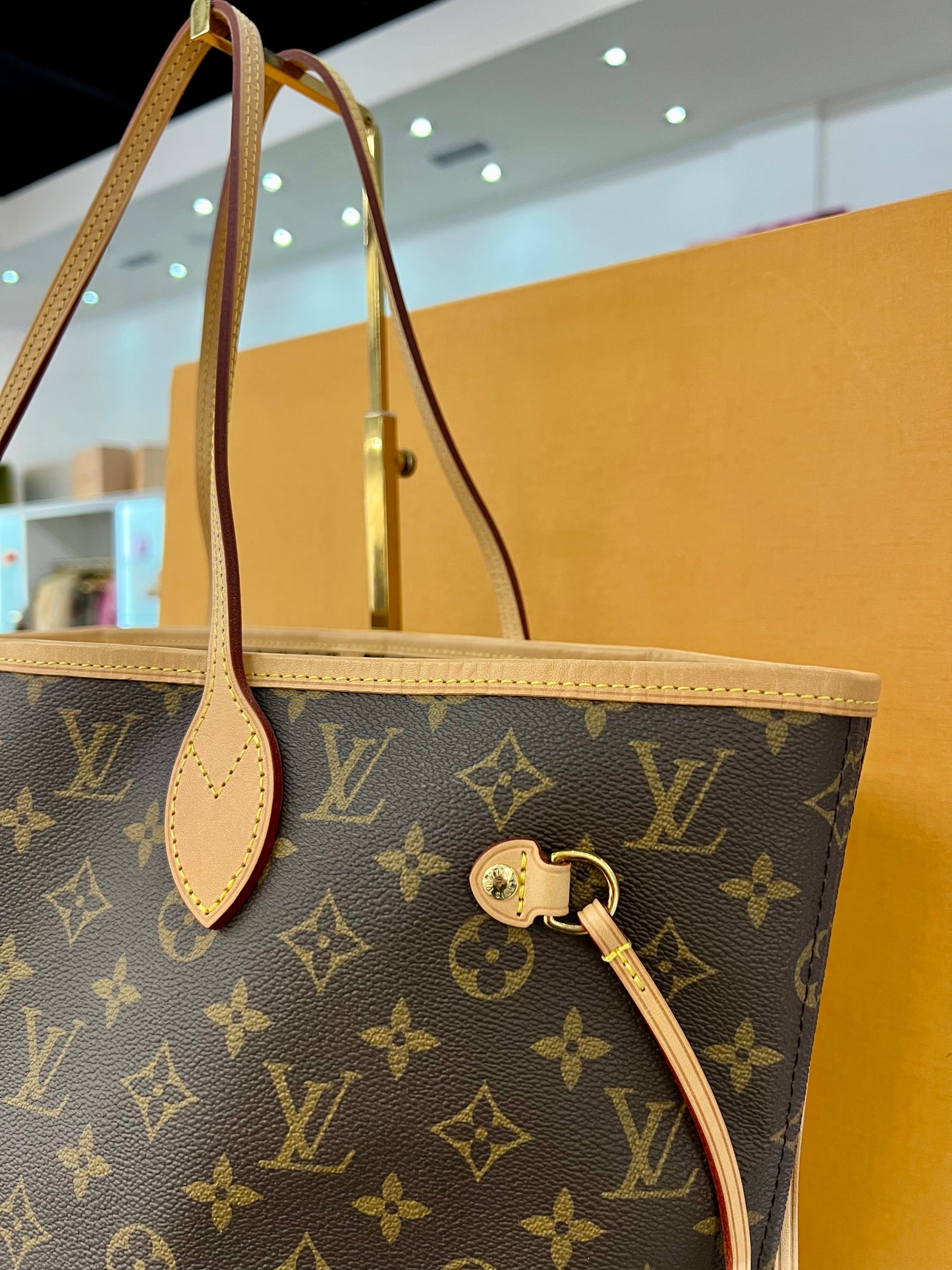 Neverfull MM Monogram/Tan