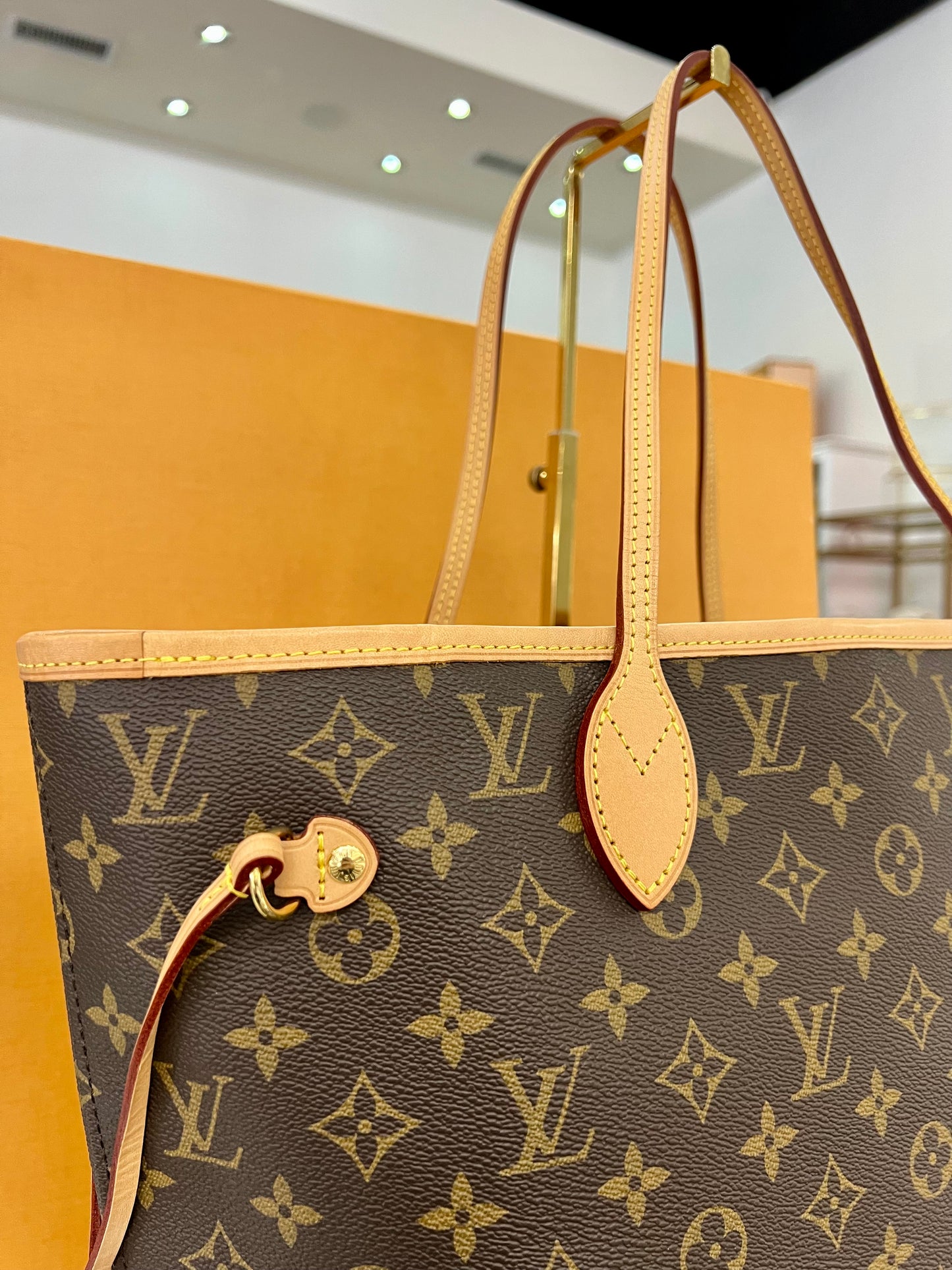 Neverfull MM Monogram/Tan