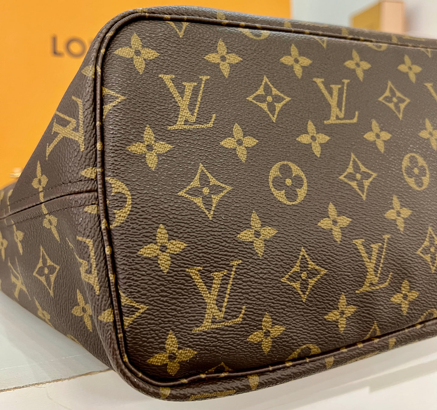 Neverfull MM Monogram/Tan