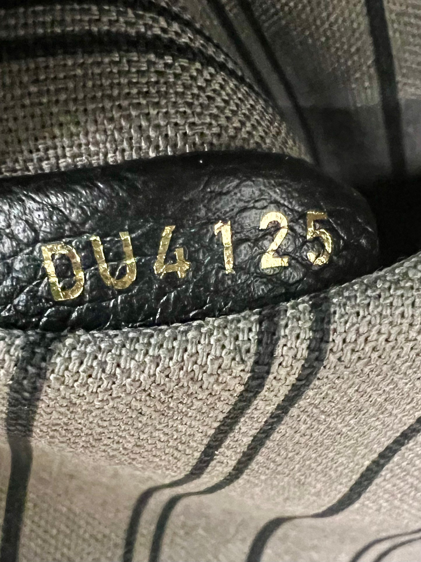 Siena MM Black Empreinte