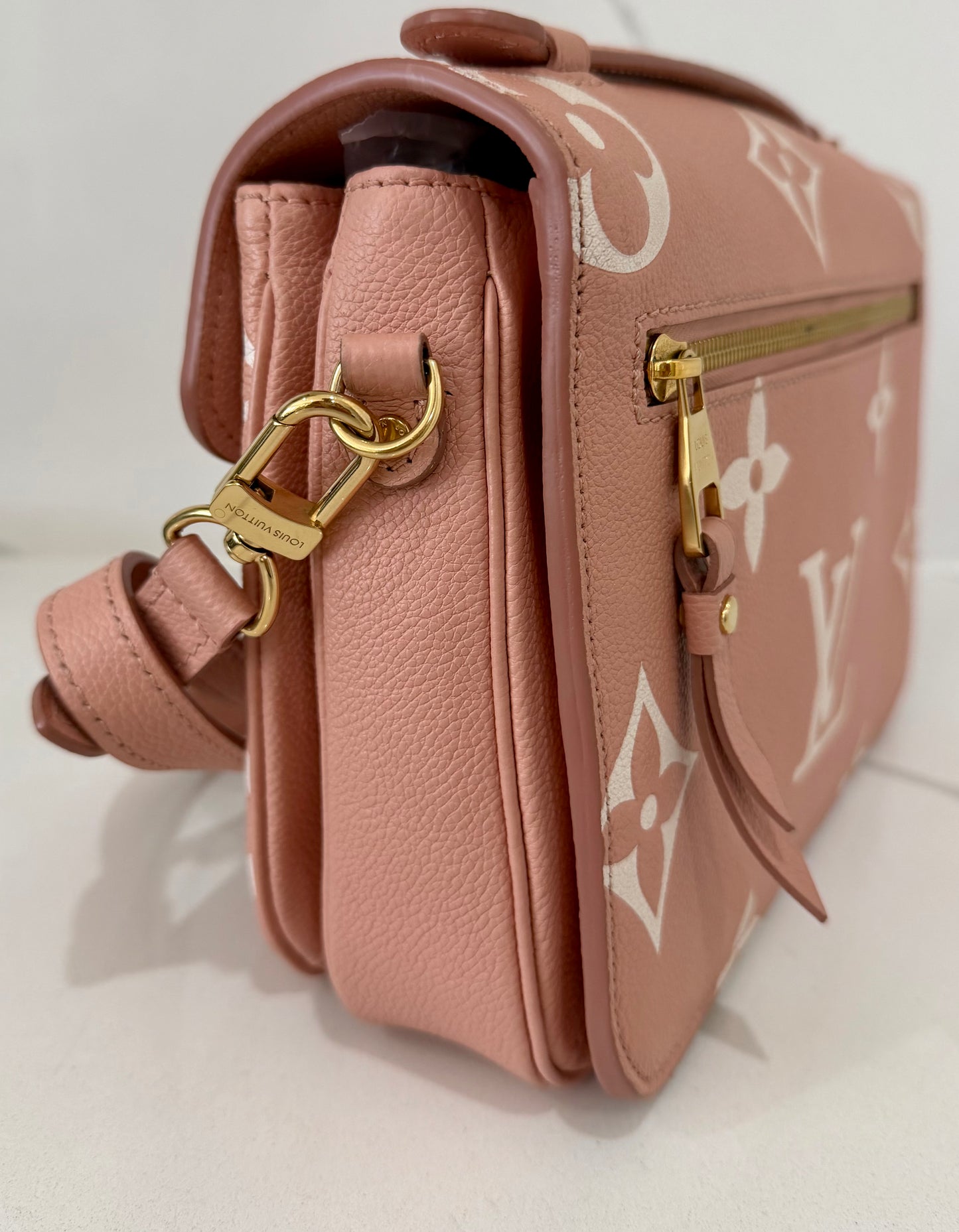 Metis Pochette Bi-color Pink