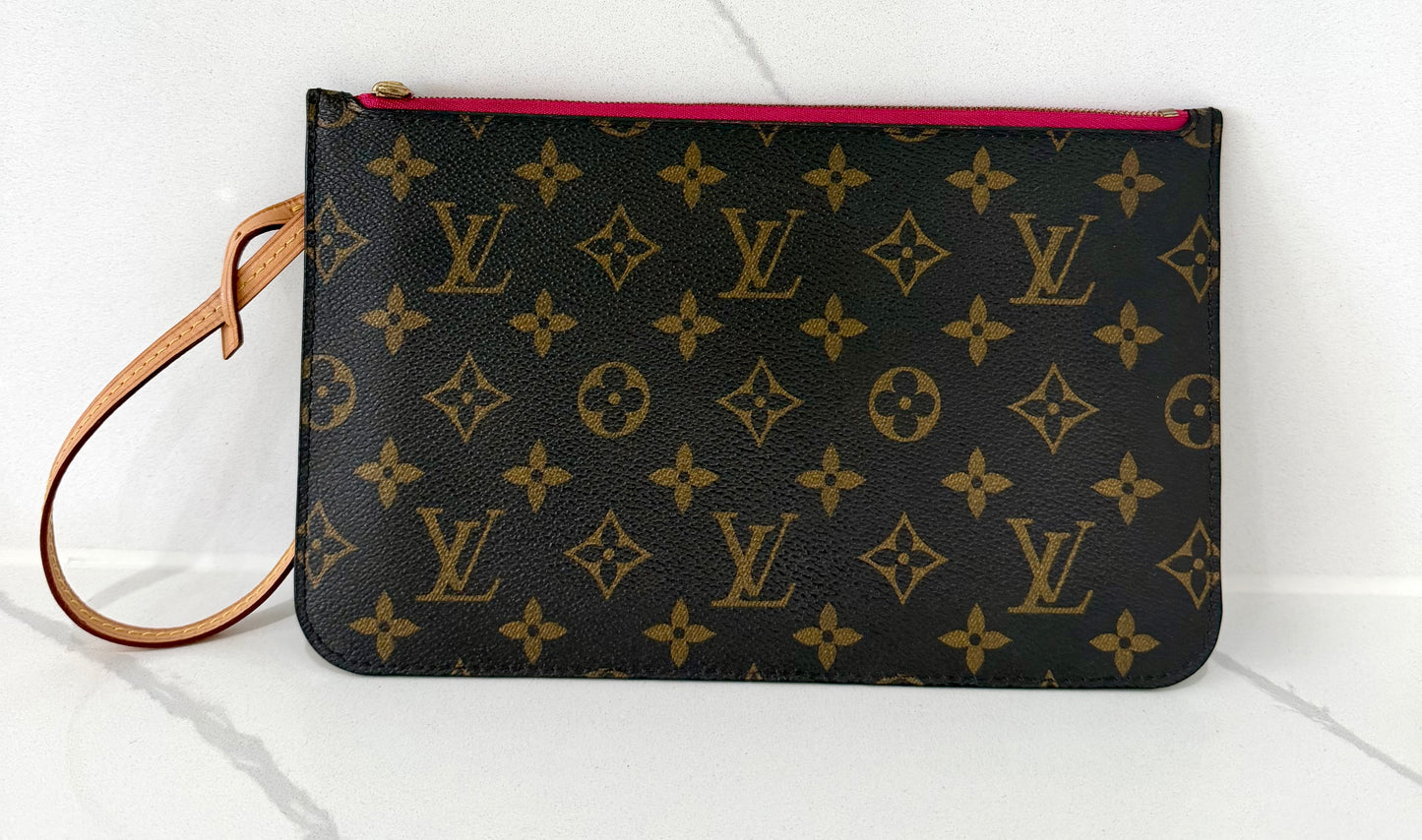 Wristlet Monogram/Pink