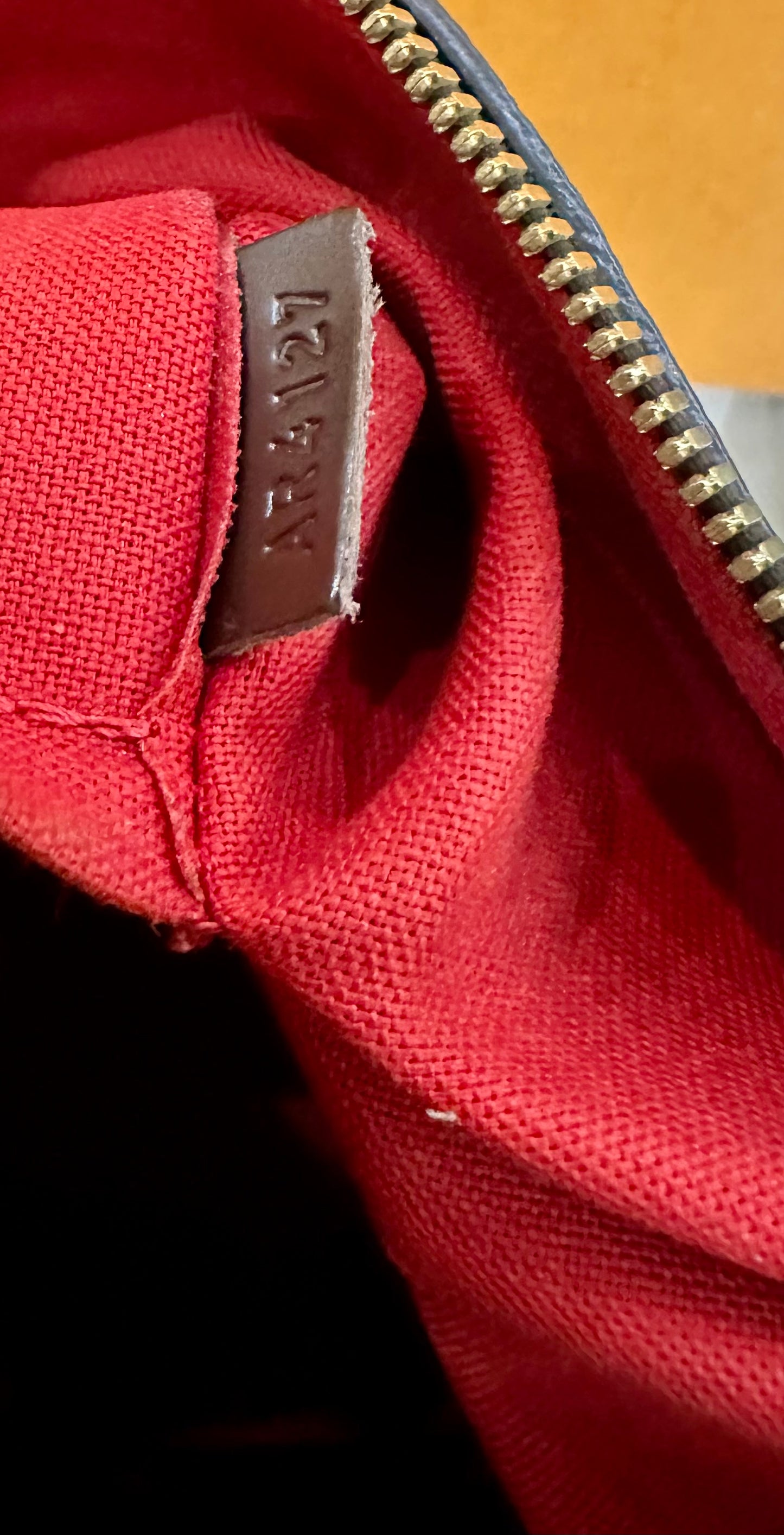 Duomo Crossbody