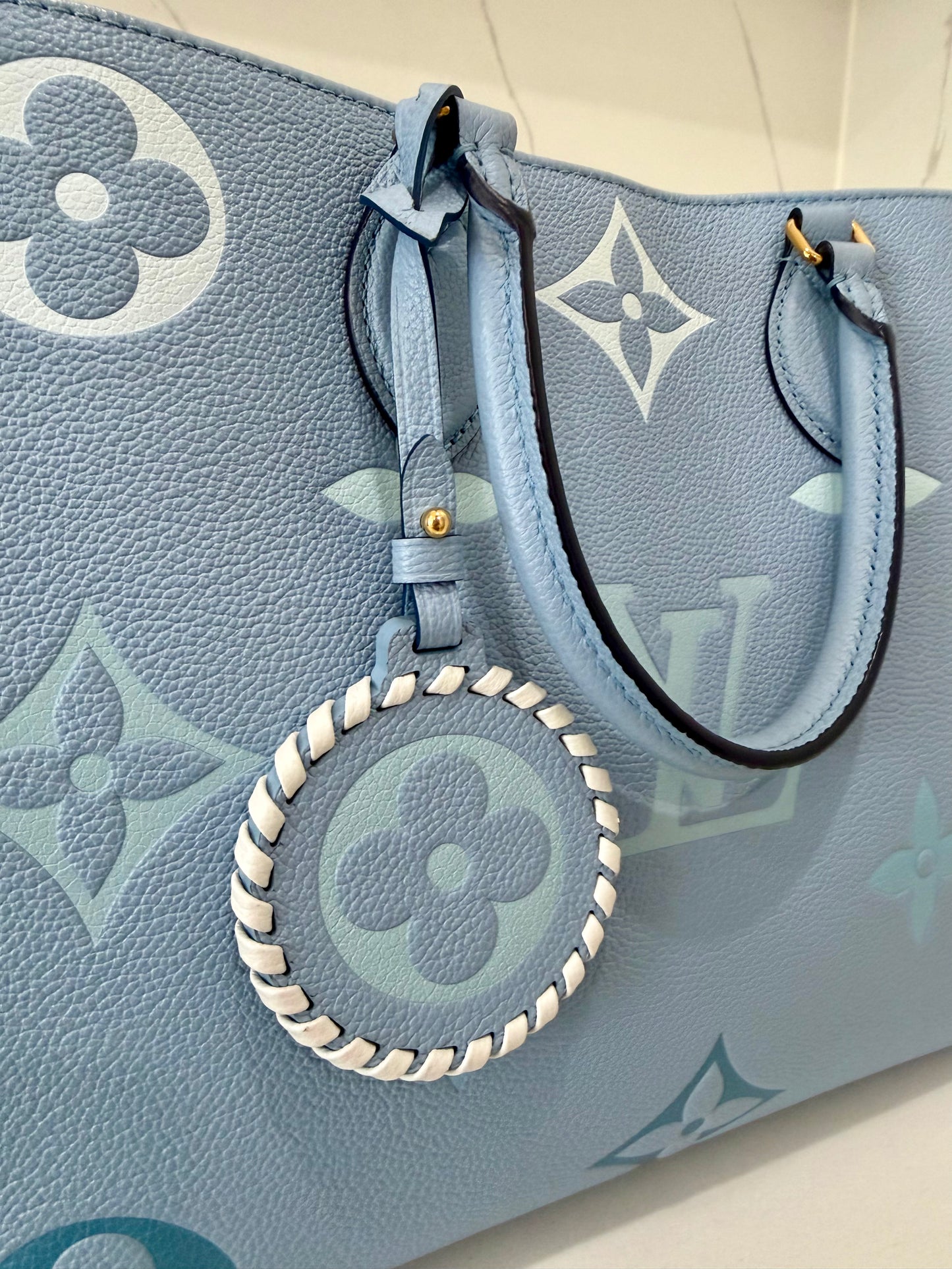ONTHEGO MM Blue