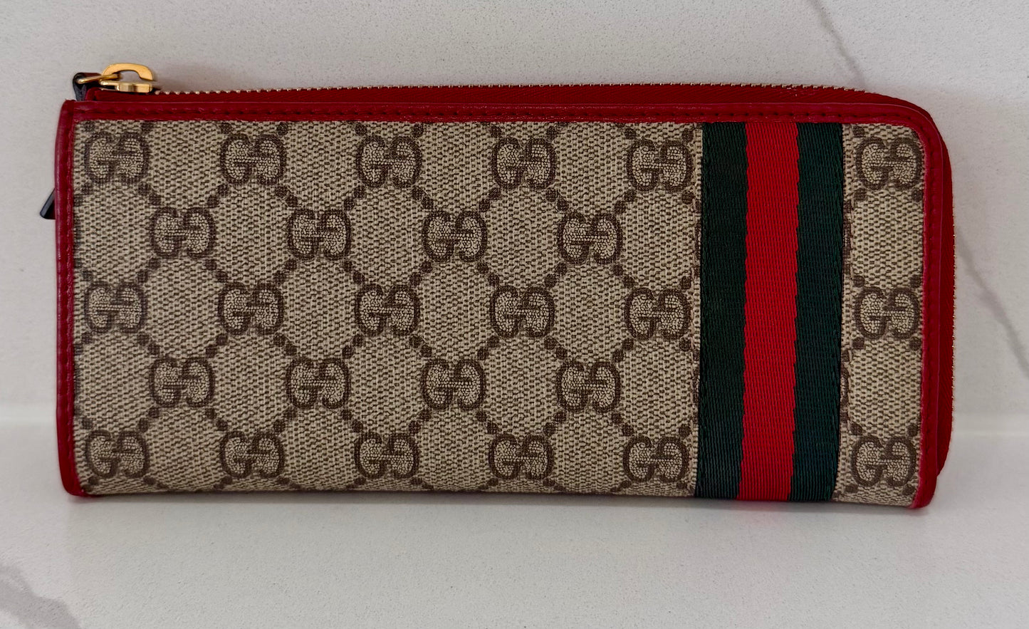 Gucci Zippy Wallet