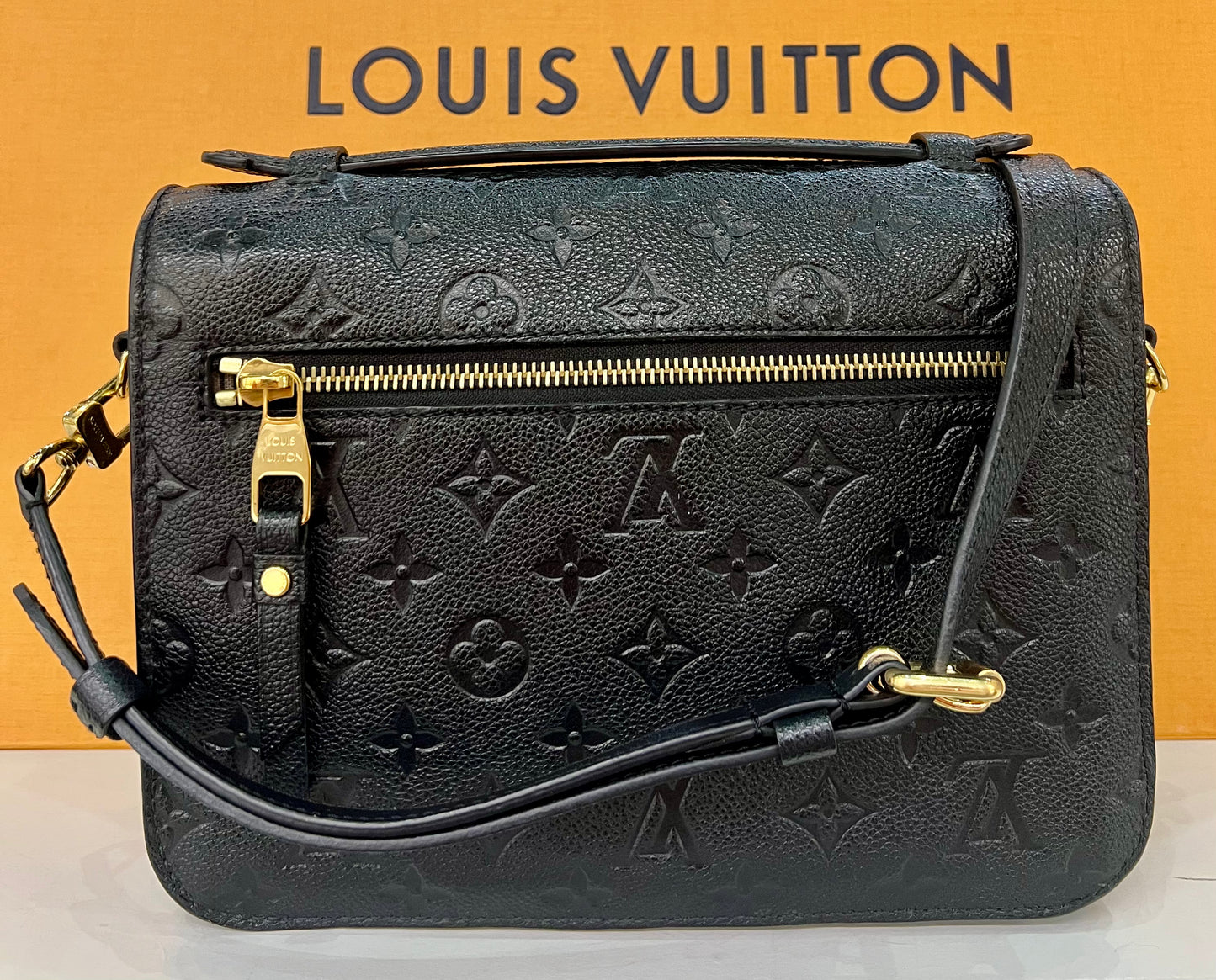 Metis Pochette Black Empreinte