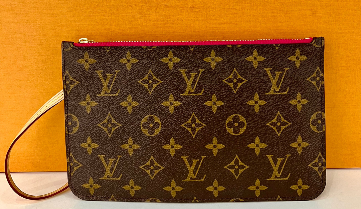 Wristlet Monogram