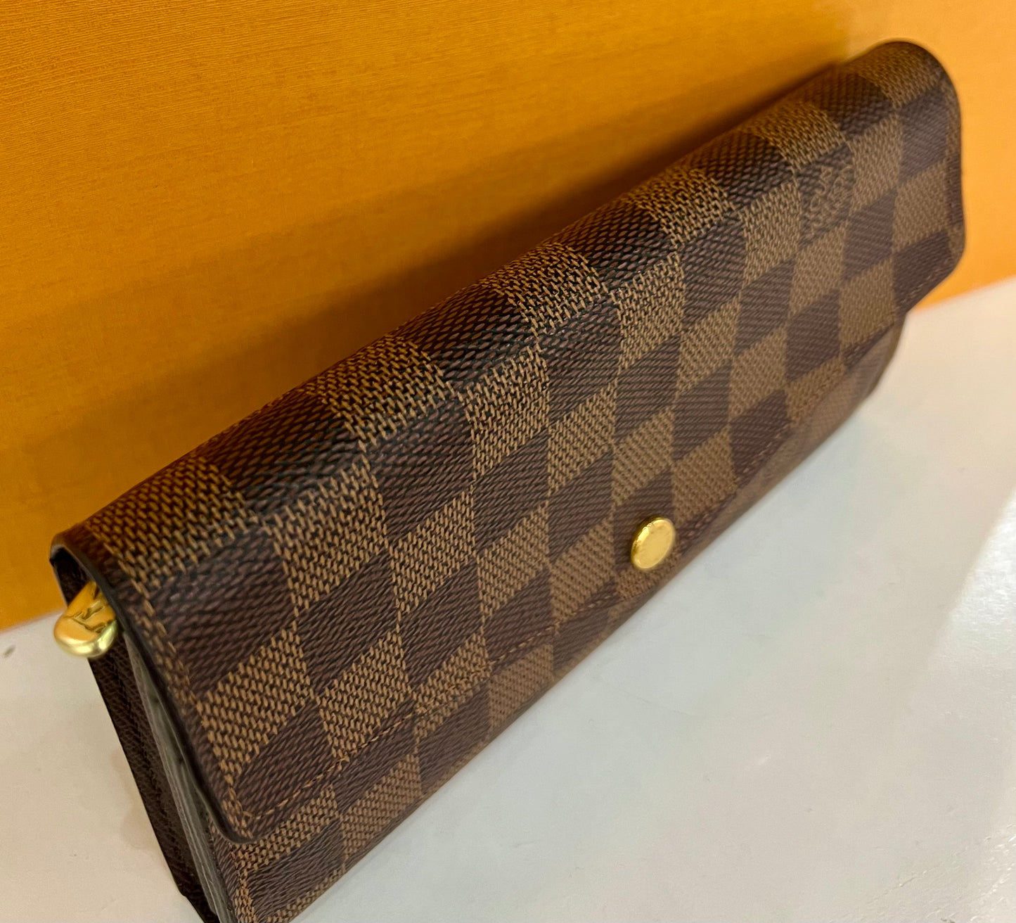 Sarah Wallet Damier Ebene