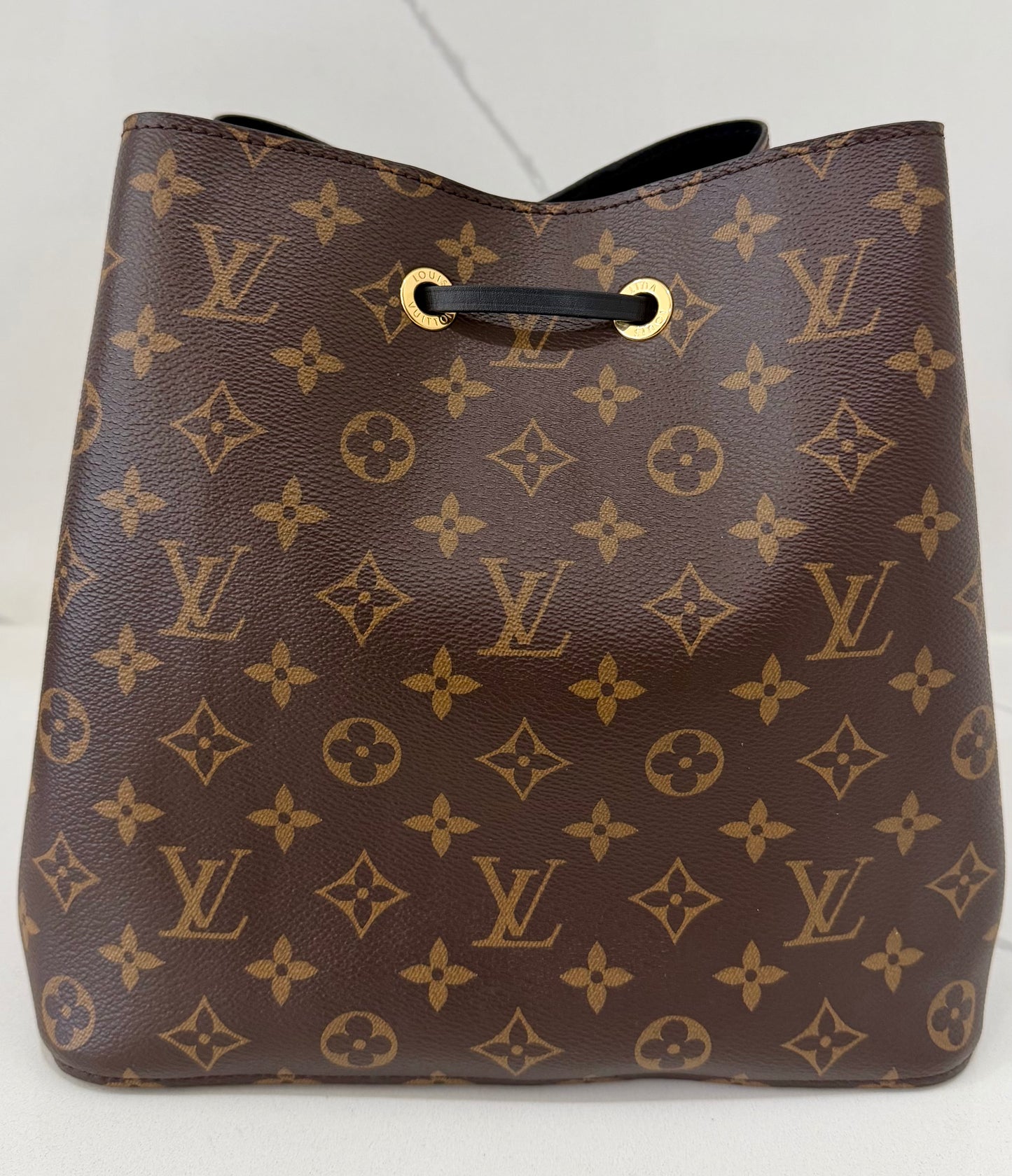 Neo Noe Monogram
