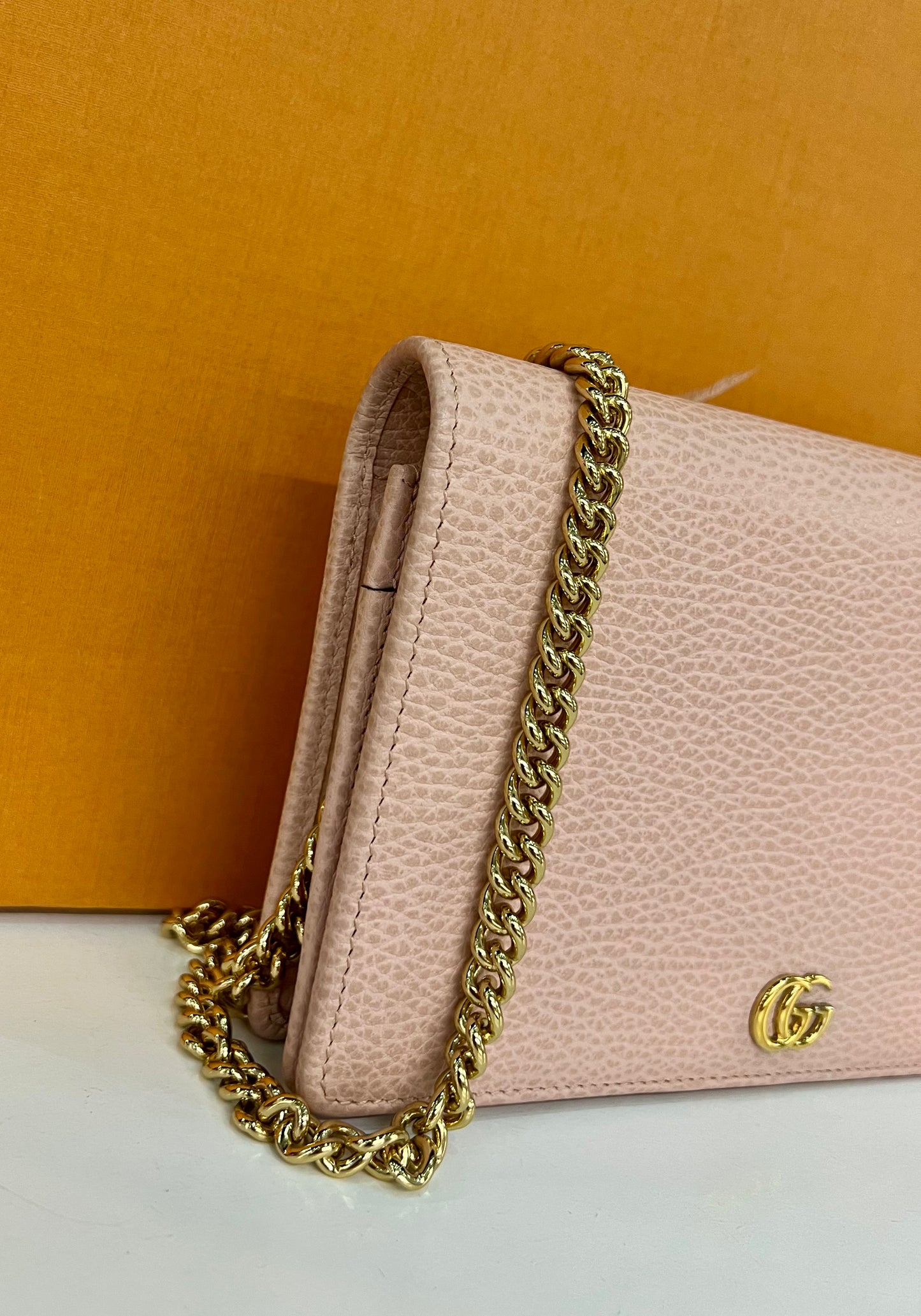 Gucci Wallet on Chain