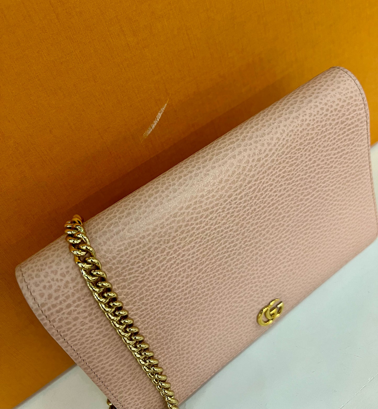 Gucci Wallet on Chain