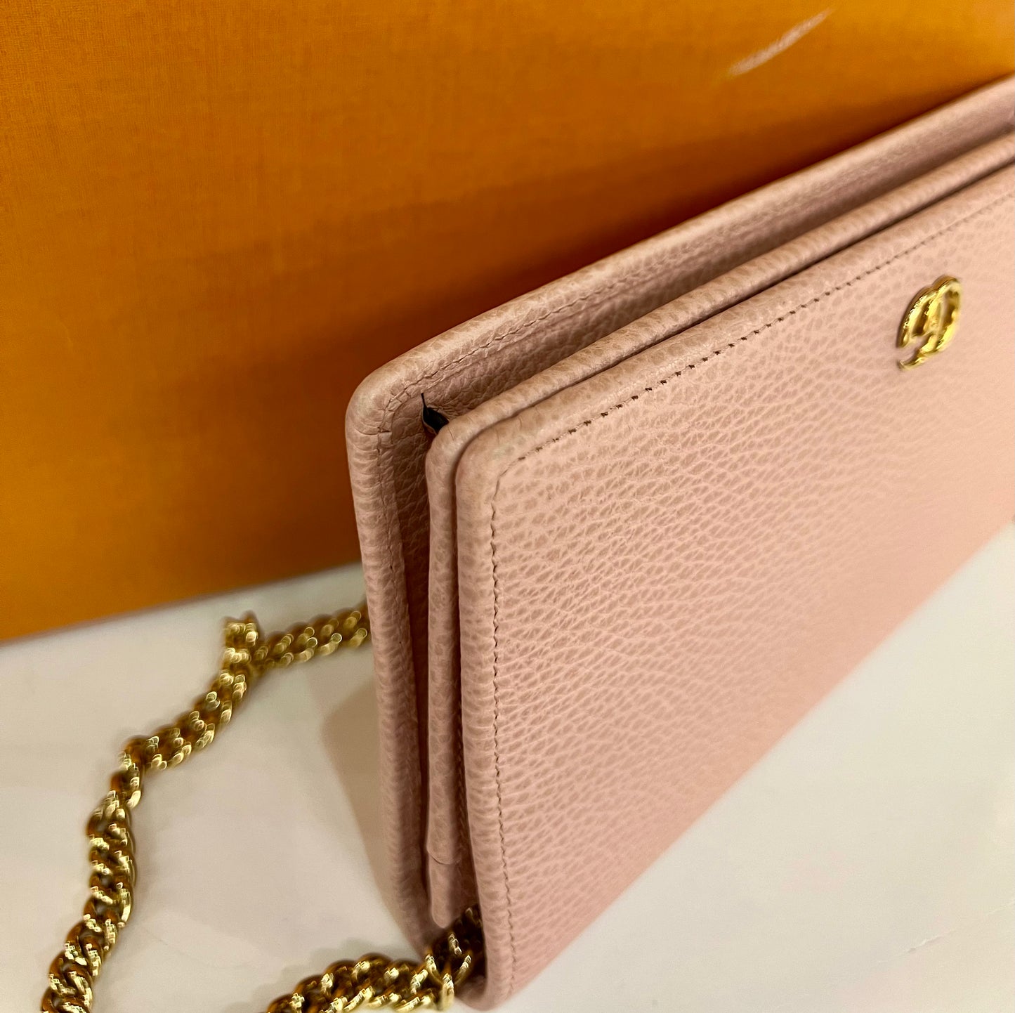 Gucci Wallet on Chain
