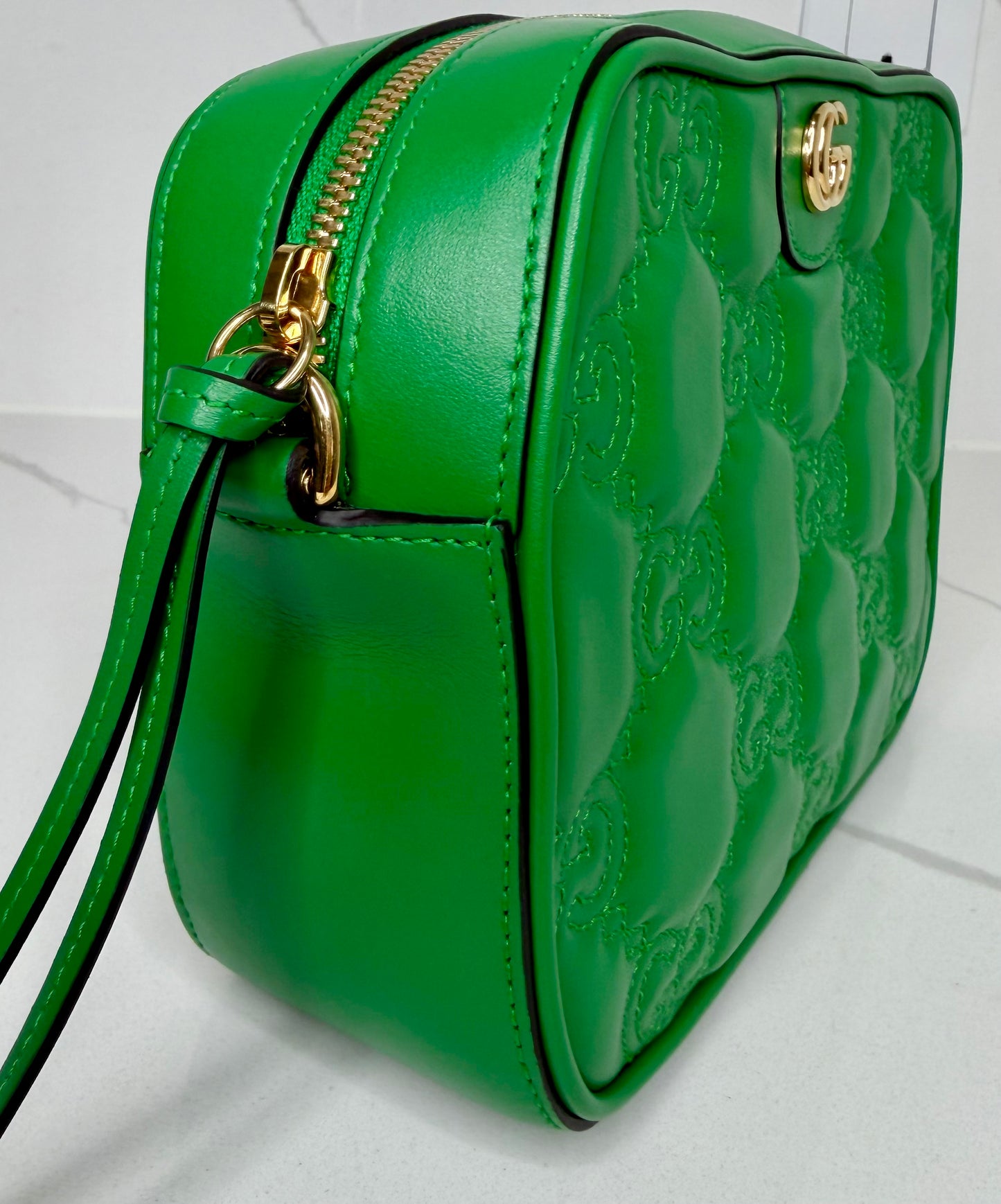 GG Matelasse Shoulder Bag