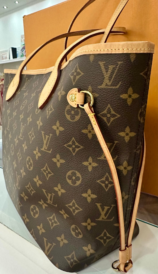 Neverfull MM Monogram