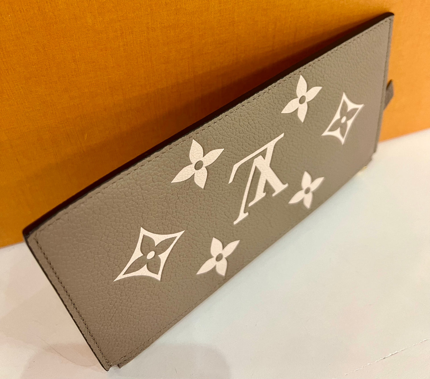 Long Zippy Pouch Turtledove