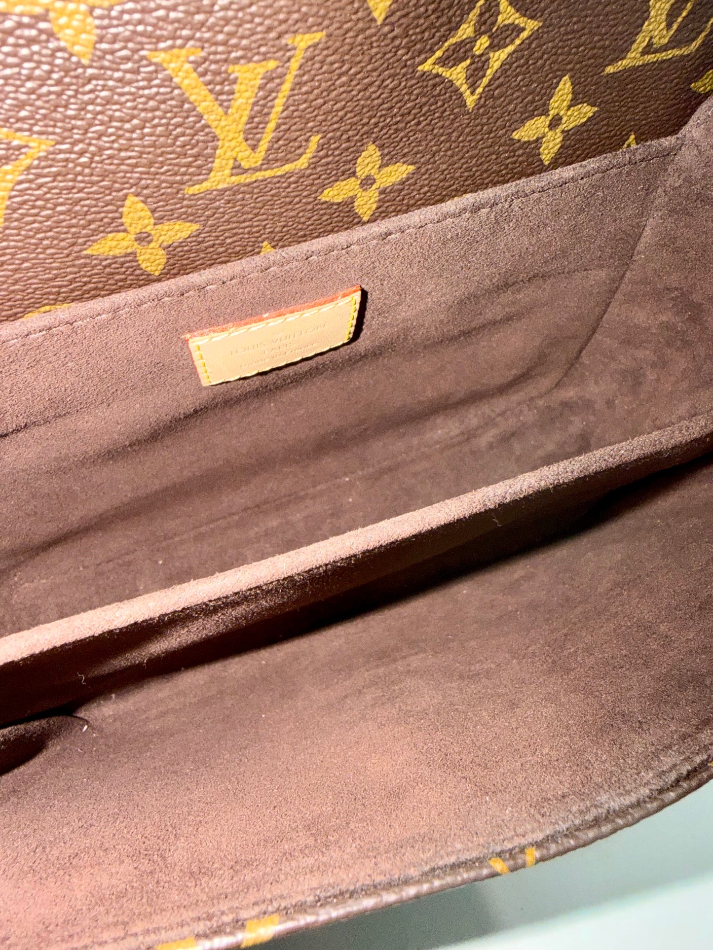 Metis Pochette Monogram