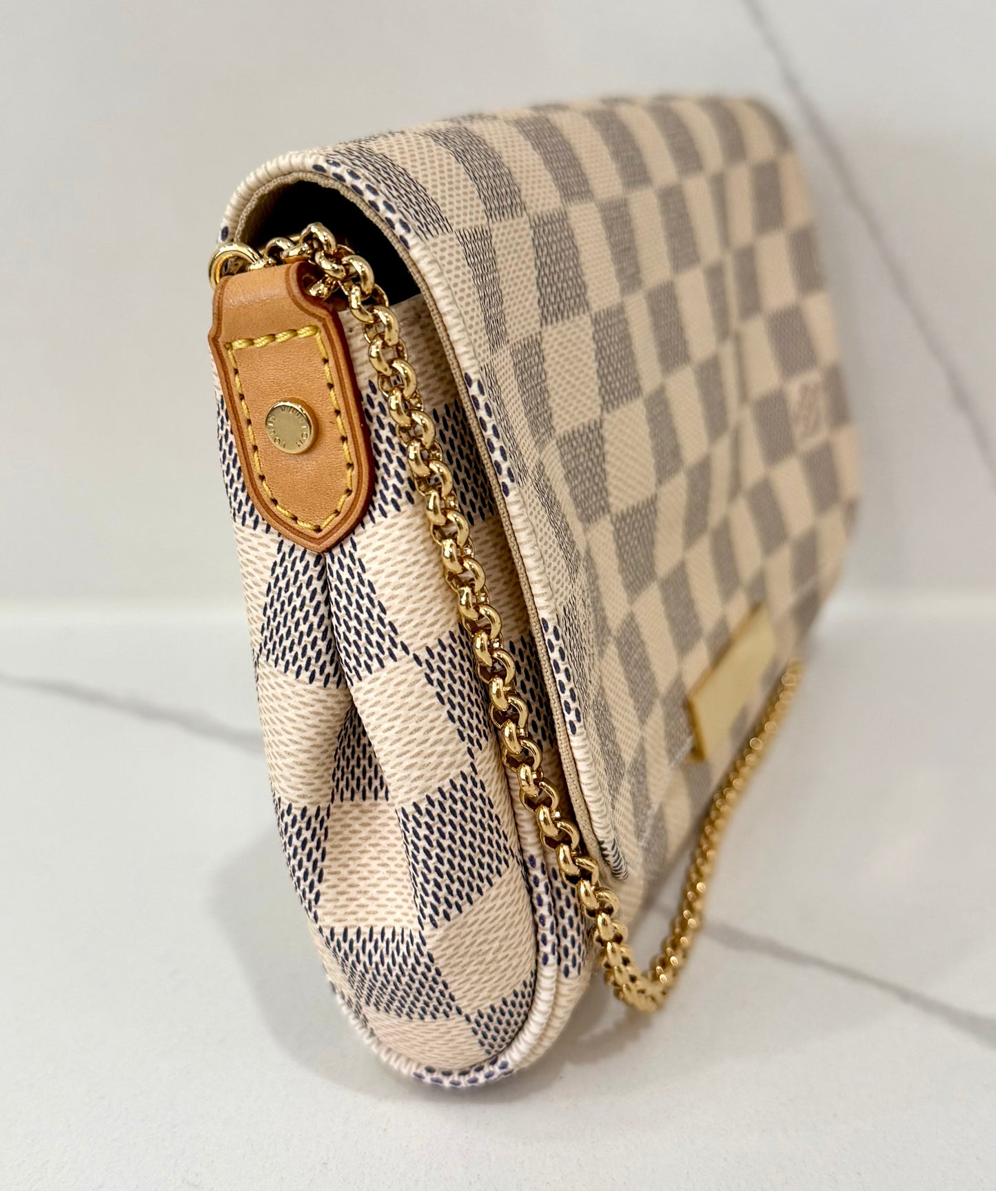 Favorite PM Damier Azur