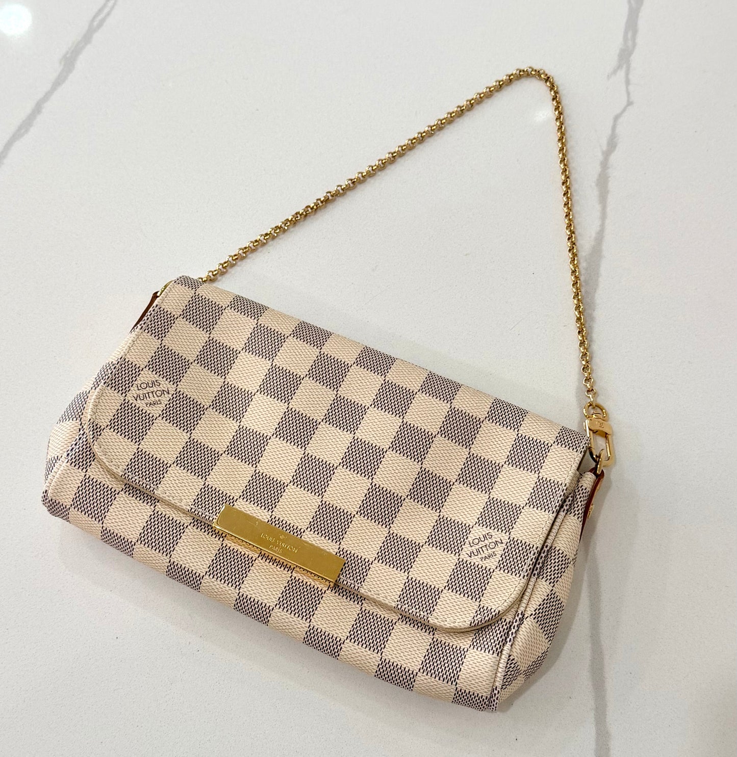 Favorite PM Damier Azur