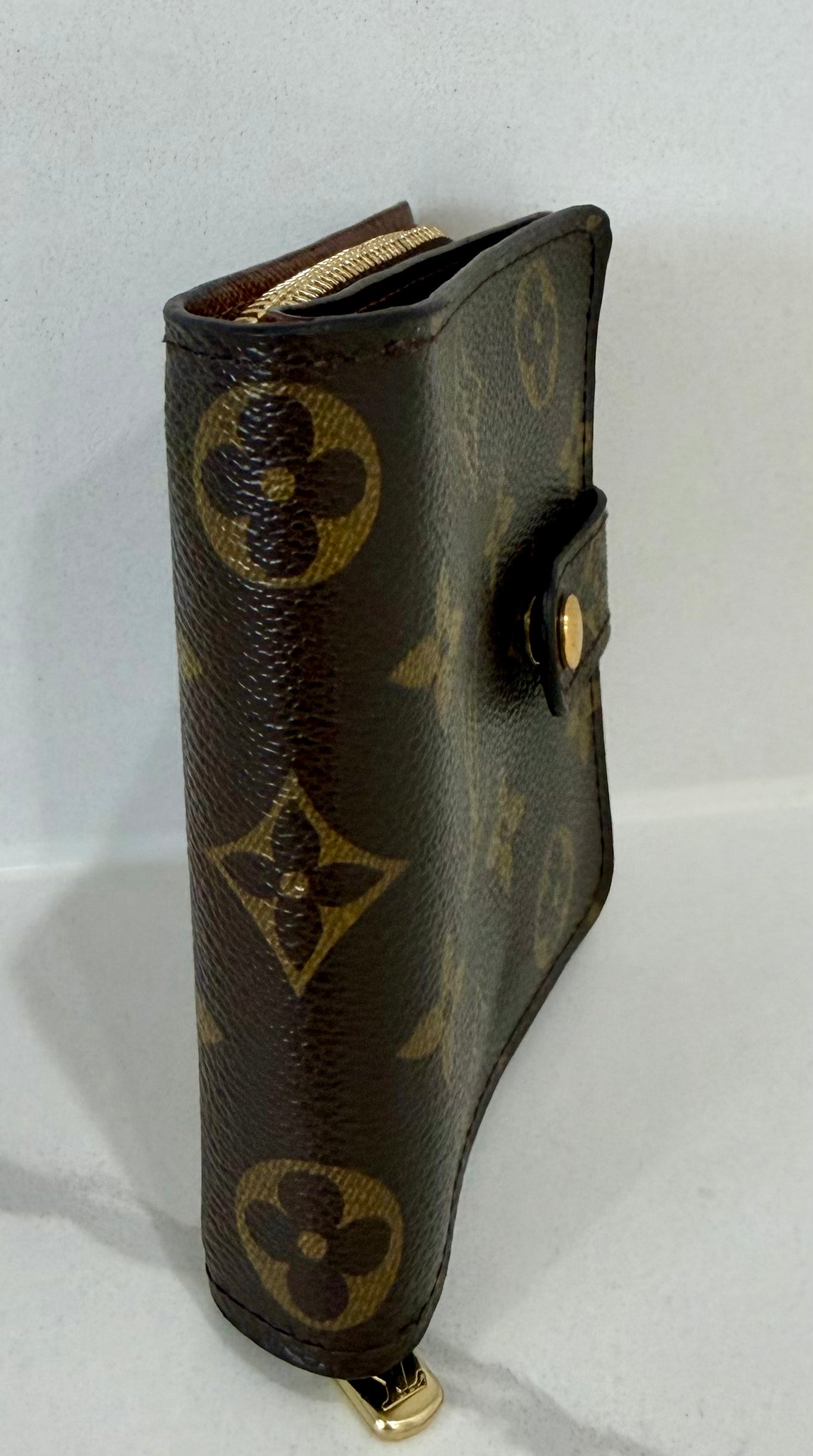 Compact Zip Wallet