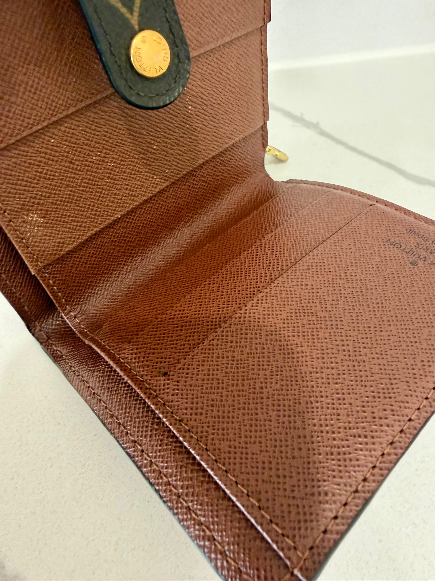 Compact Zip Wallet