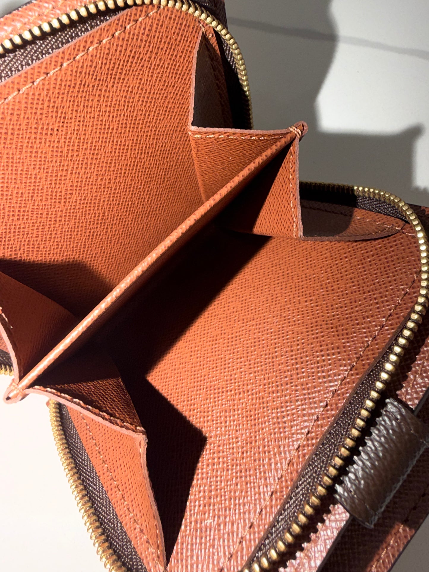 Compact Zip Wallet