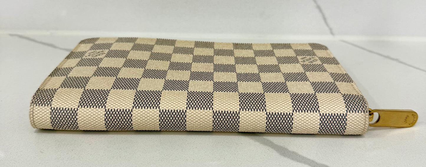 Zippy Organizer Wallet Damier Azur