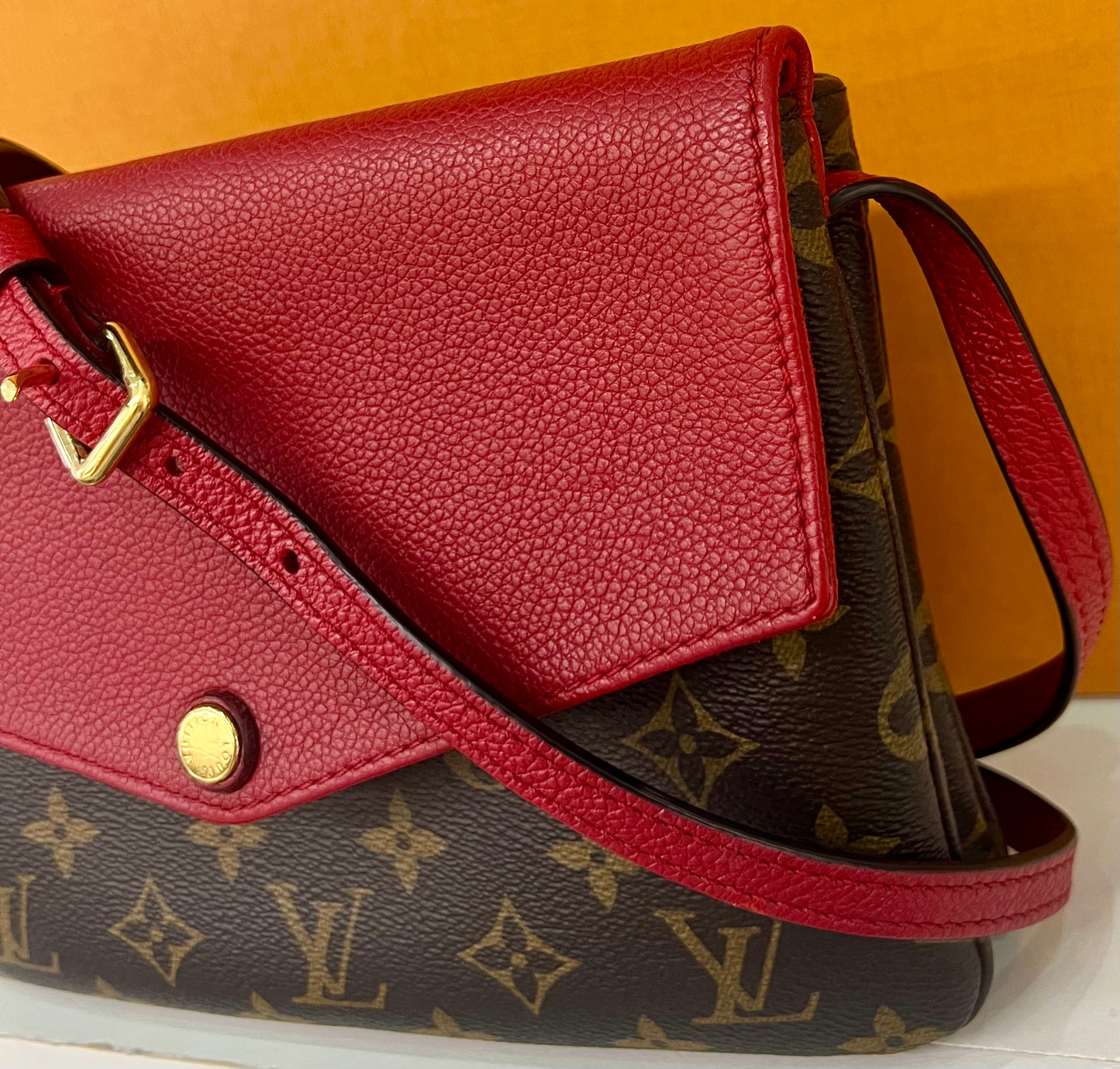 Twice Crossbody