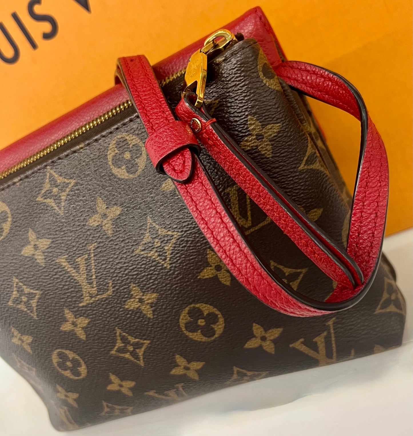 Twice Crossbody