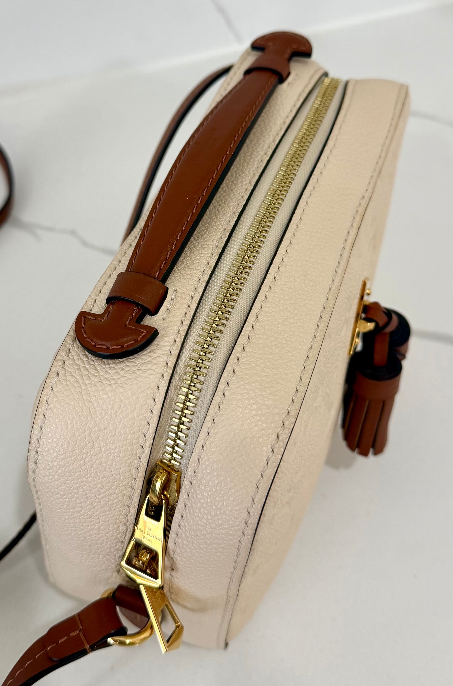 Saintogne Empreinte Cream