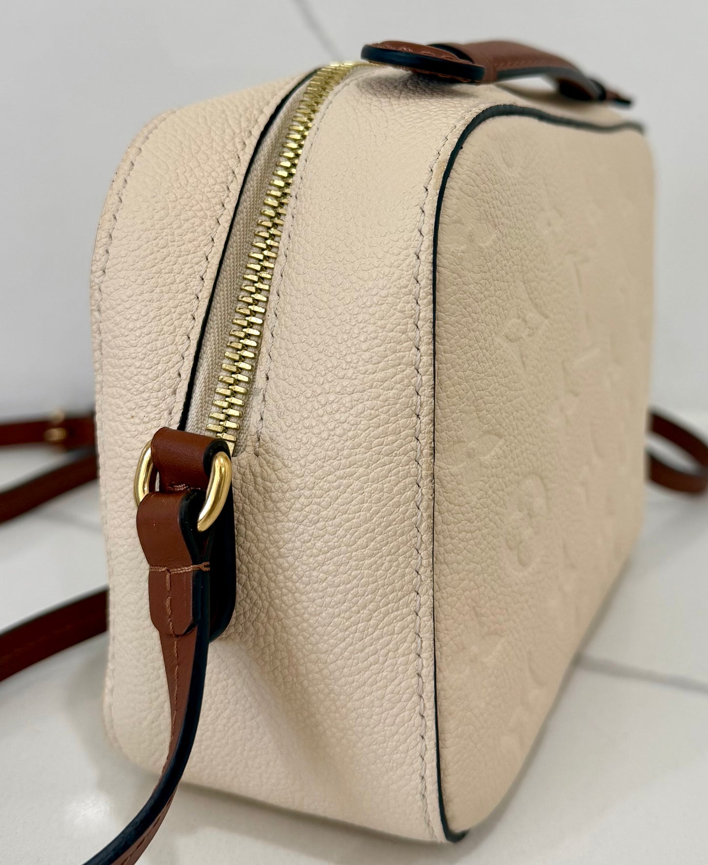 Saintogne Empreinte Cream