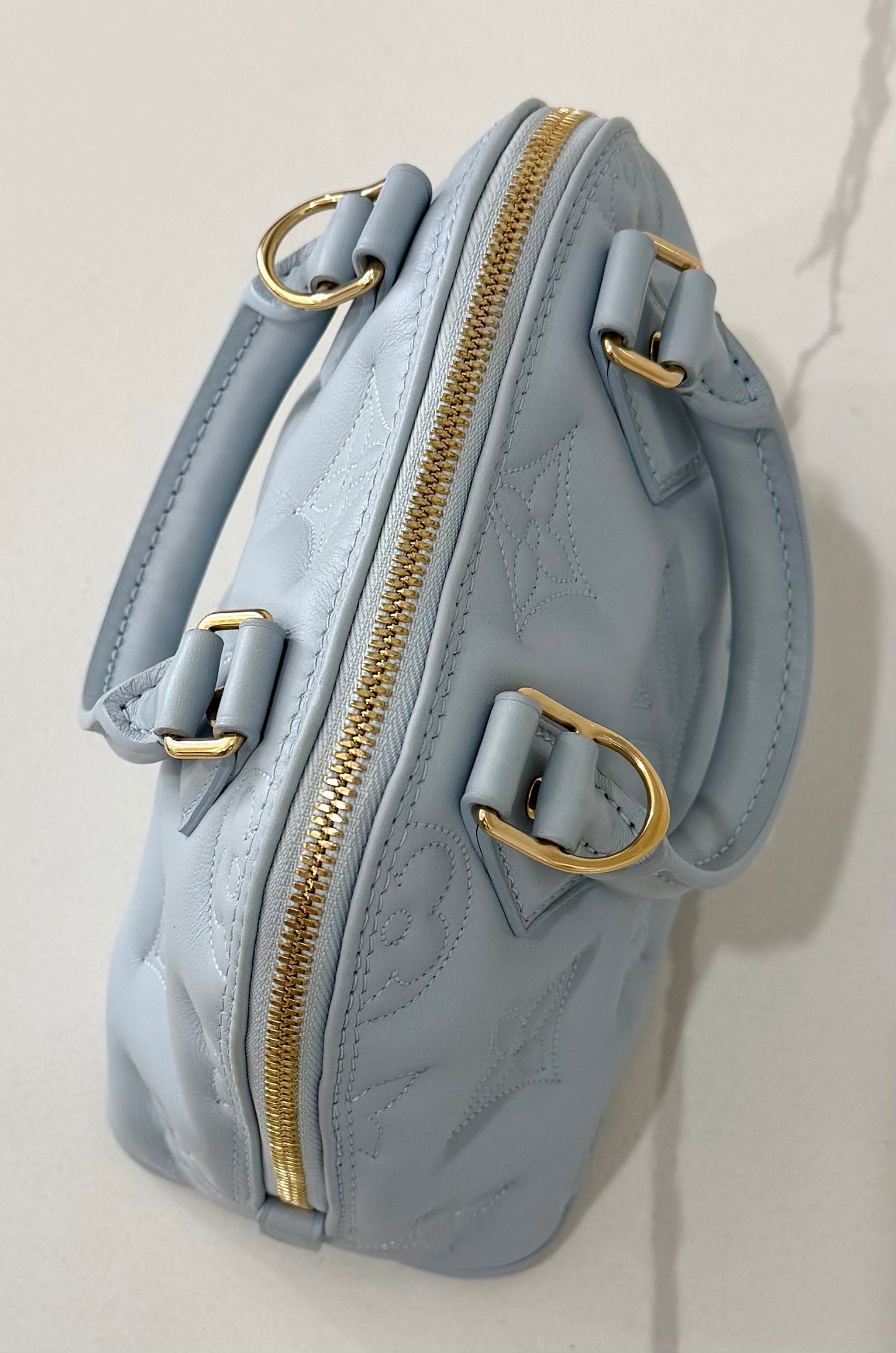 Alma bb Bubblegram